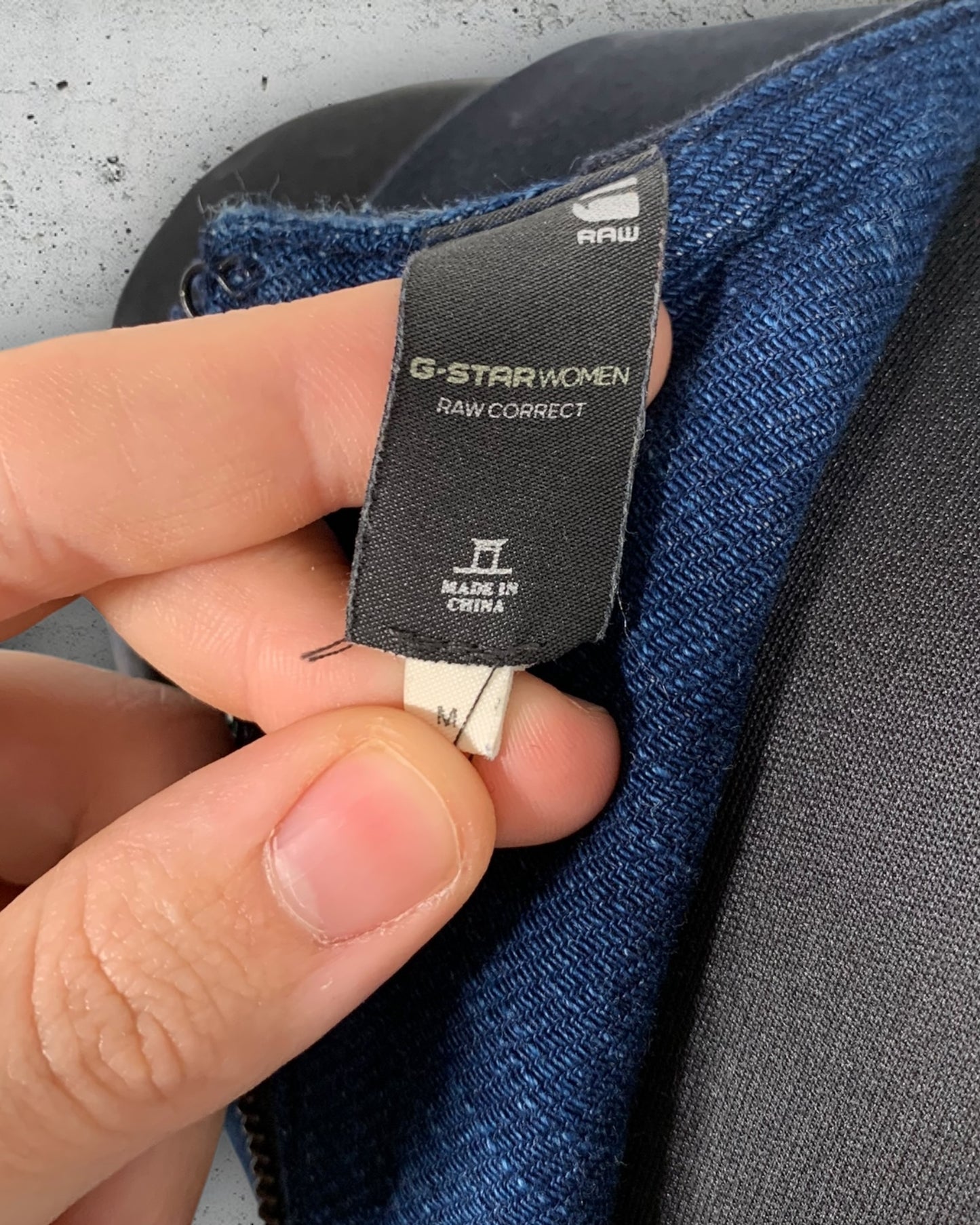 Robe G-Star ( M / 38 / 10 )