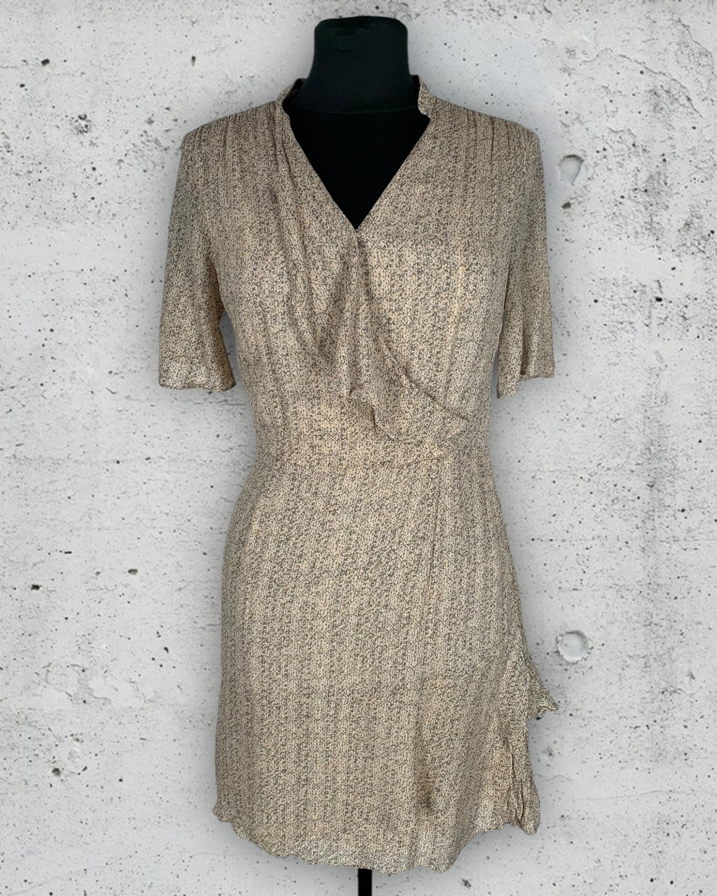 Robe YAYA ( S / 36 / 8 )