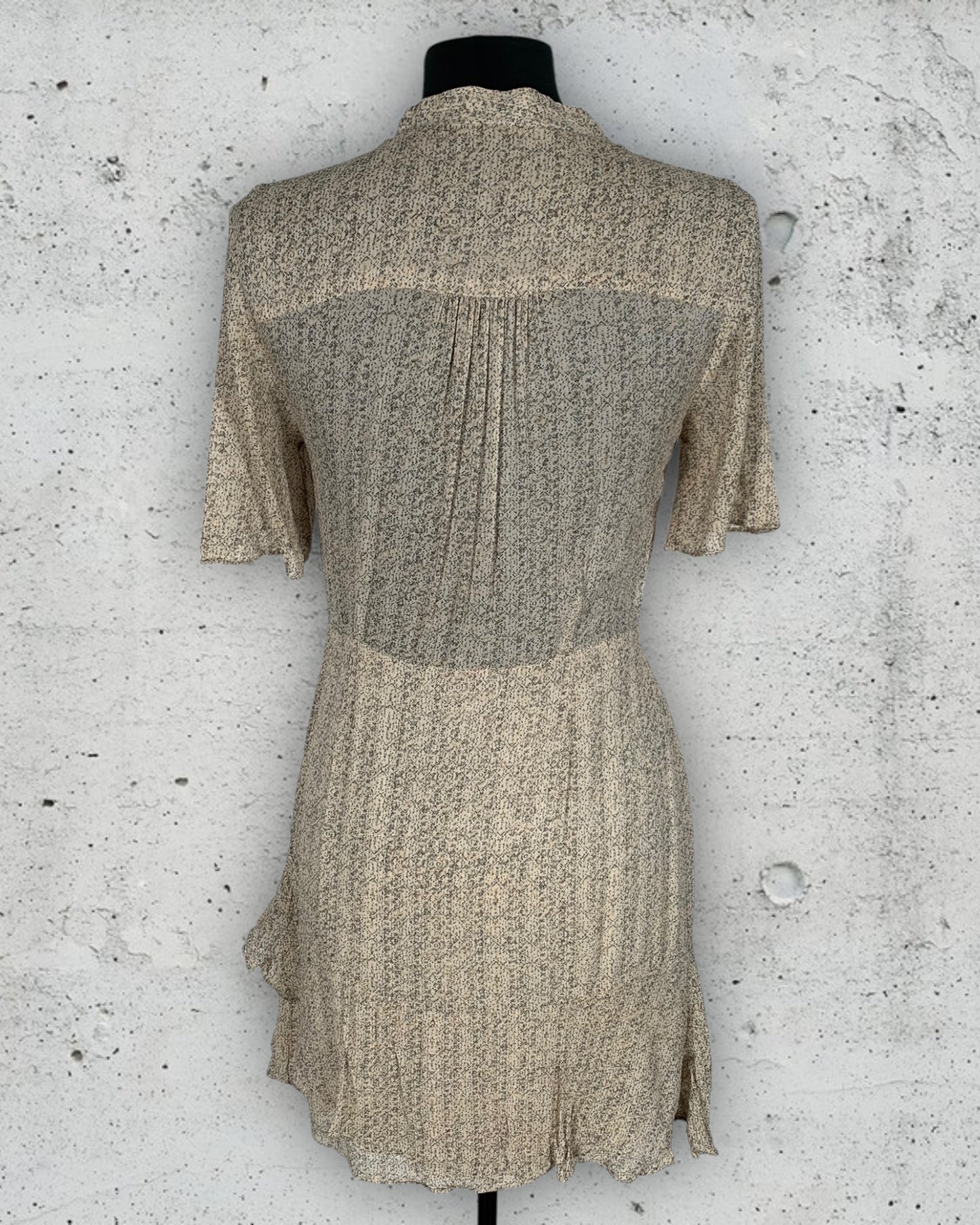 Robe YAYA ( S / 36 / 8 )