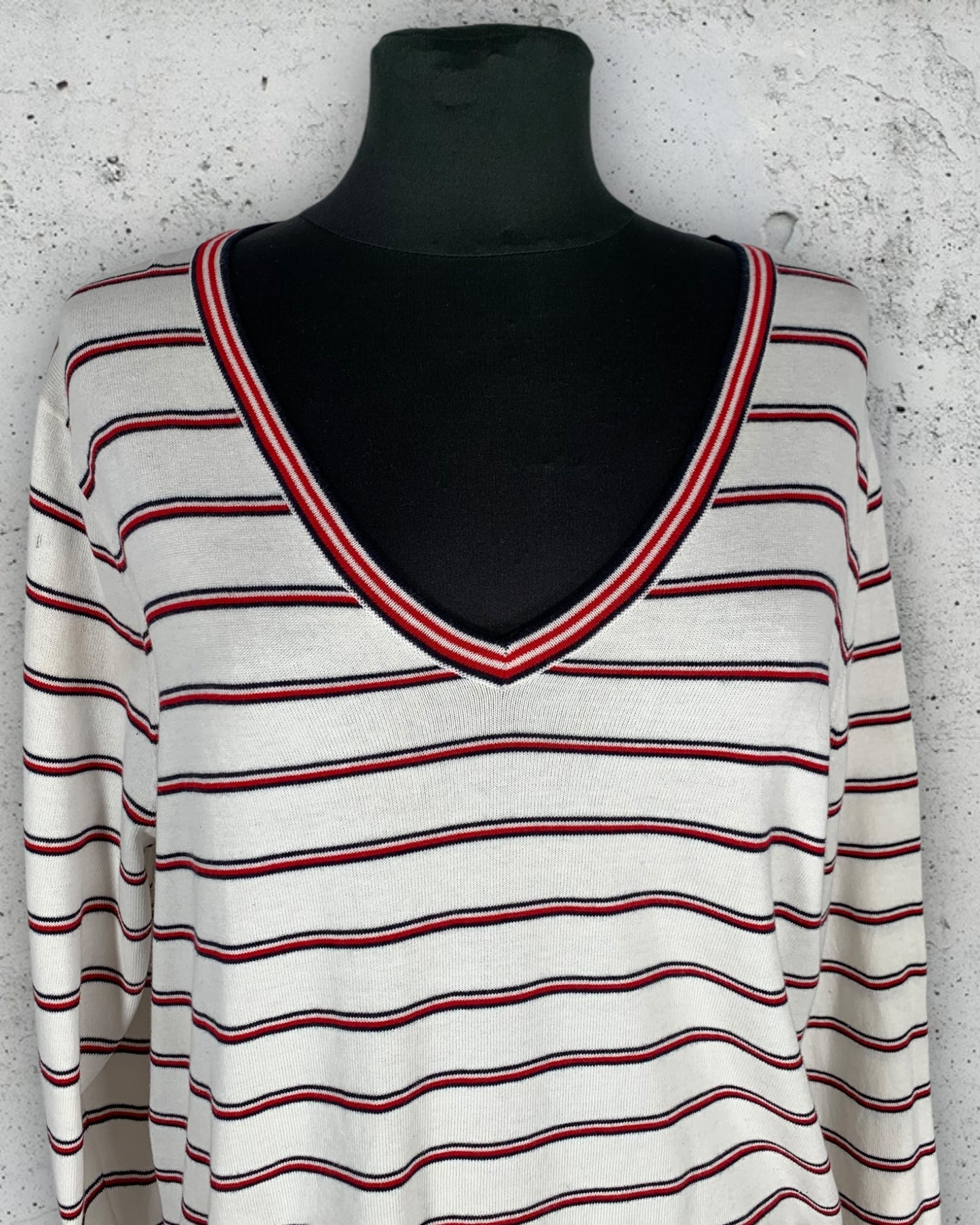 Pull Col V Tommy Hilfiger ( XXL / 44 / 16 )