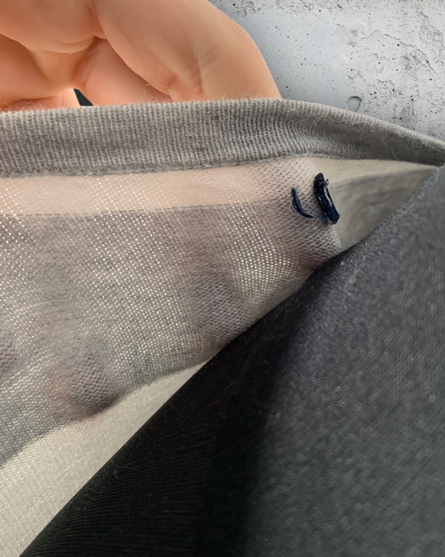 Pull Col V Tommy Hilfiger ( M / 38 / 10 )