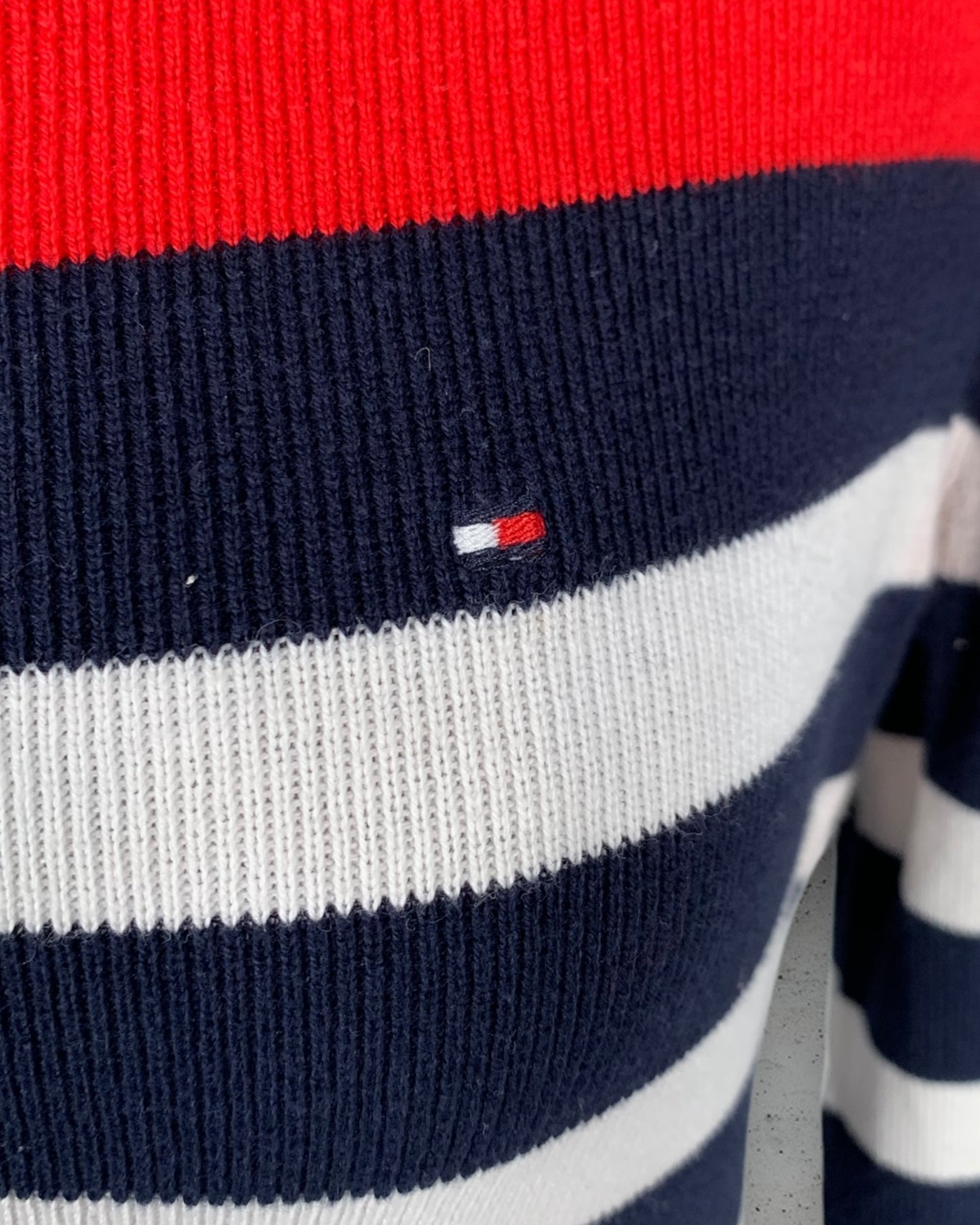 Pull Tommy Hilfiger ( M / 38 / 10 )