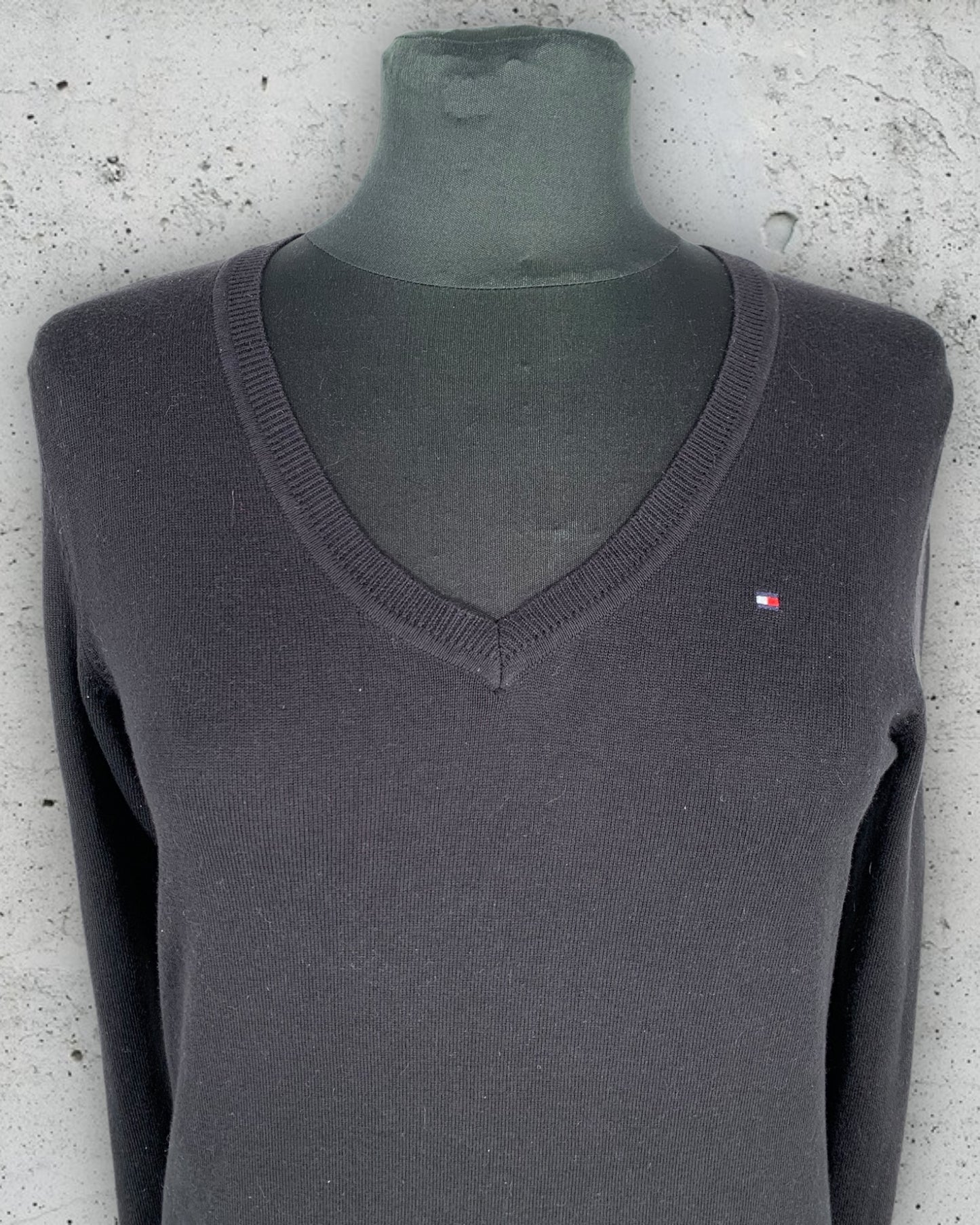 Pull Col V Tommy Hilfiger ( M / 38 / 10 )