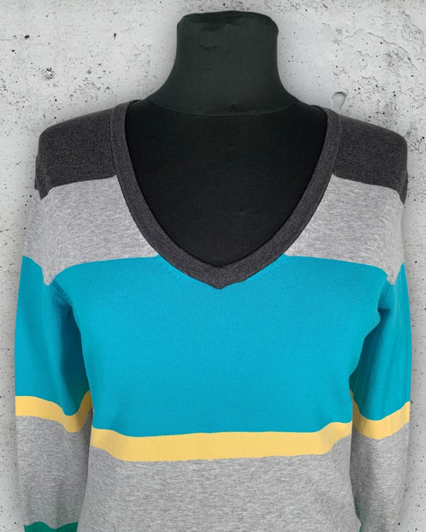 Pull Col V Tommy Hilfiger ( M / 38 / 10 )