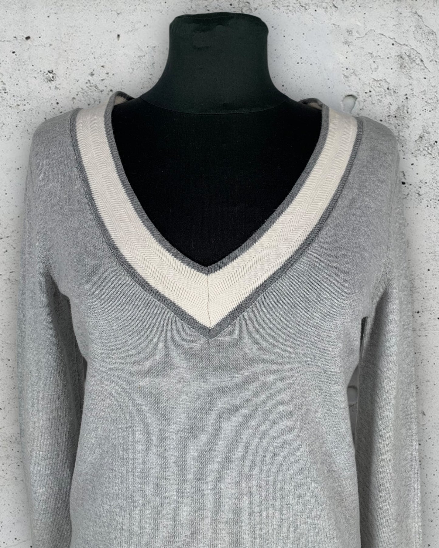 Pull Col V Tommy Hilfiger ( M / 38 / 10 )