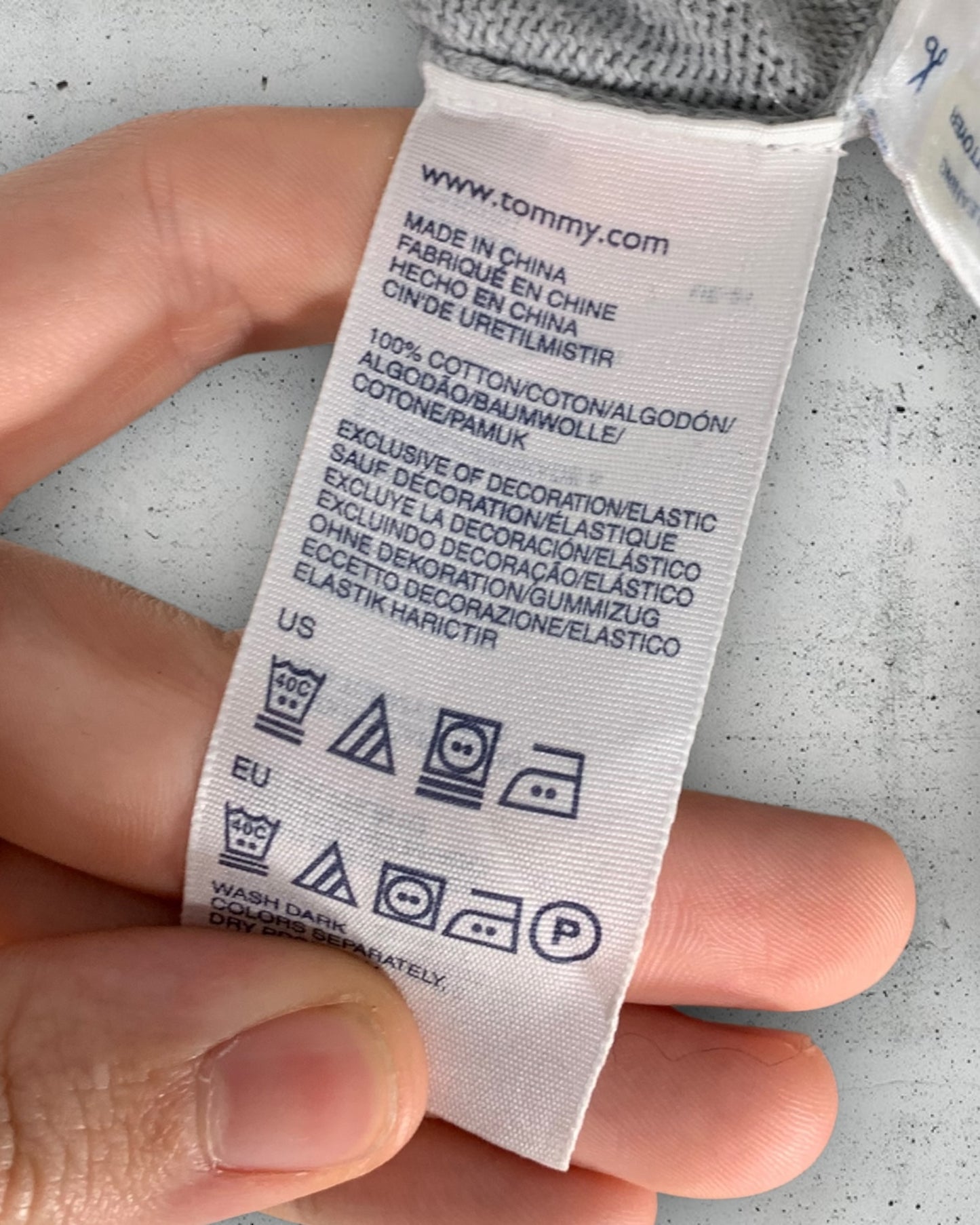 Pull Col V Tommy Hilfiger ( M / 38 / 10 )