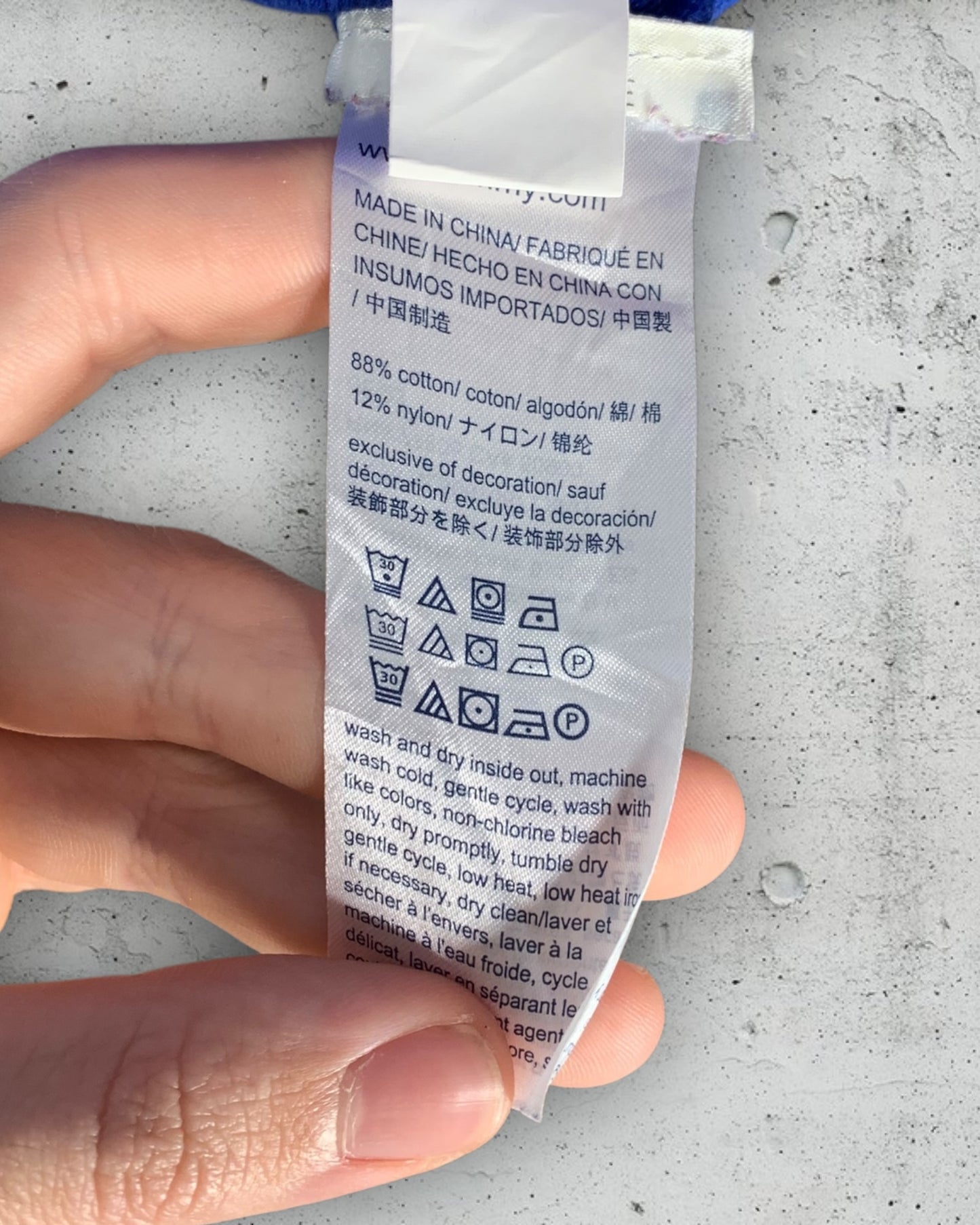 Pull Col V Tommy Hilfiger ( M / 38 / 10 )