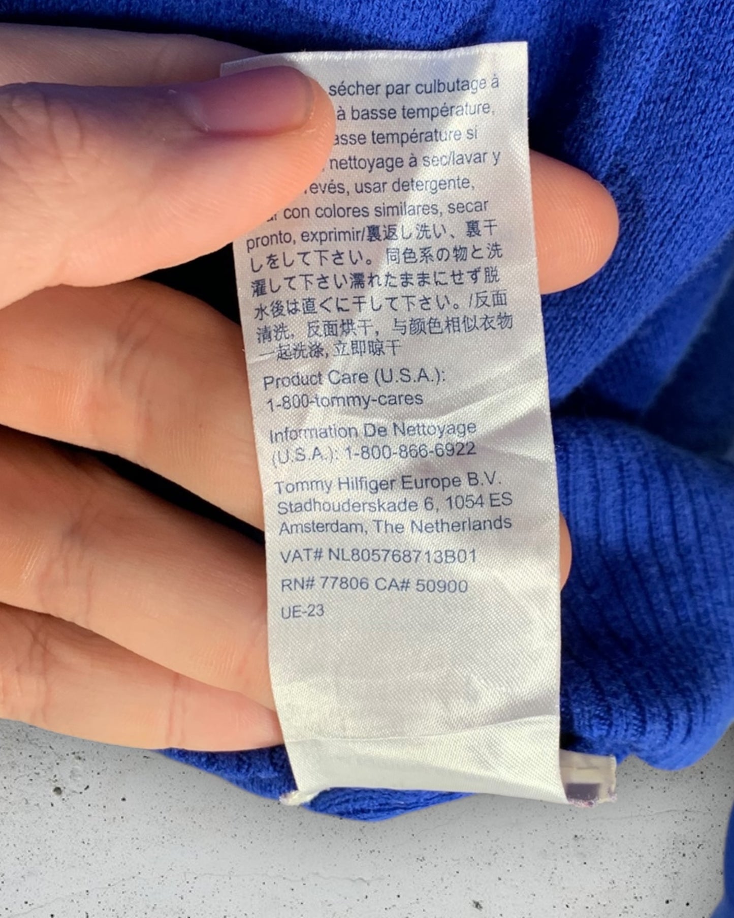 Pull Col V Tommy Hilfiger ( M / 38 / 10 )