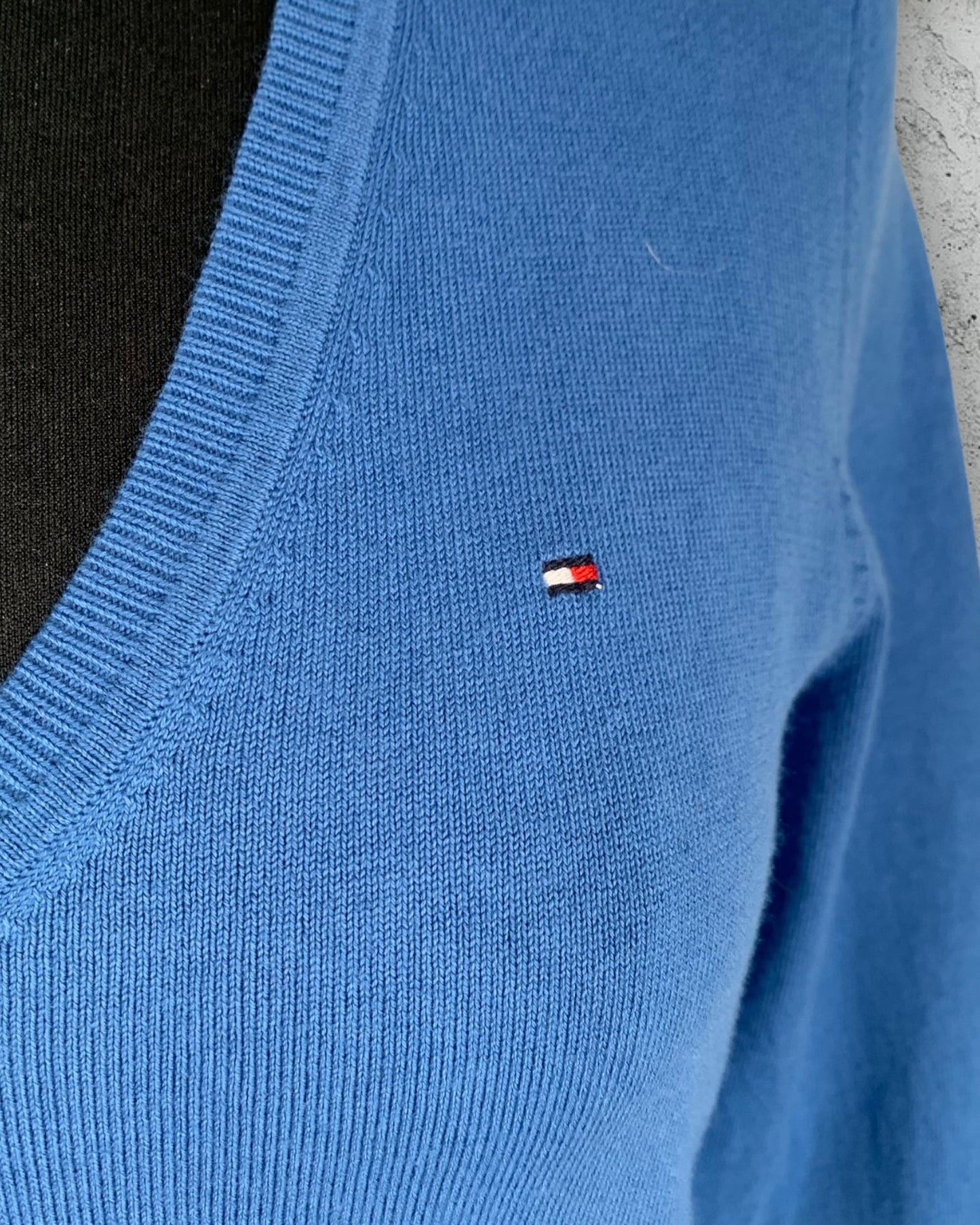Pull Col V Tommy Hilfiger ( M / 38 / 10 )