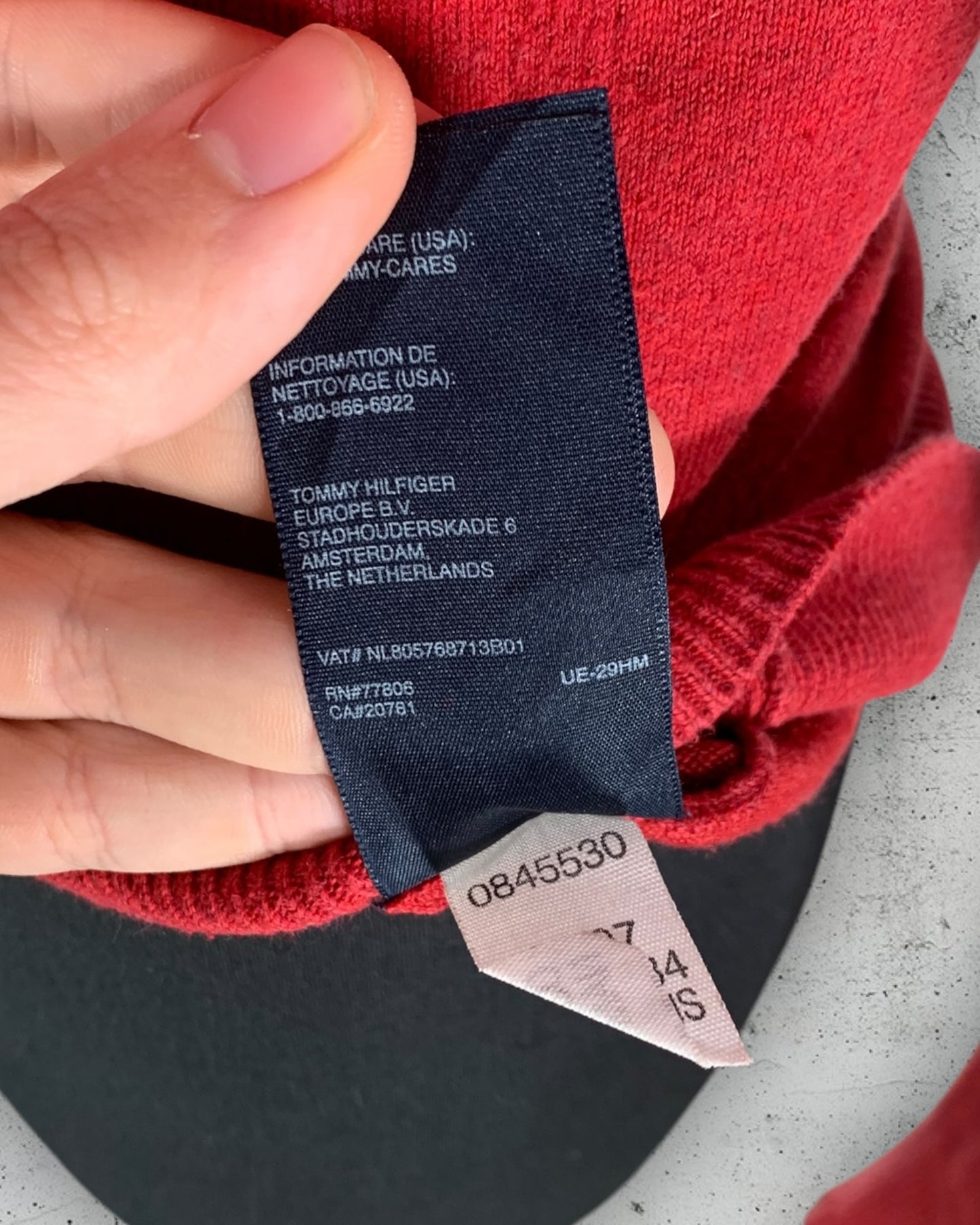 Pull Col V Tommy Hilfiger ( M / 38 / 10 )