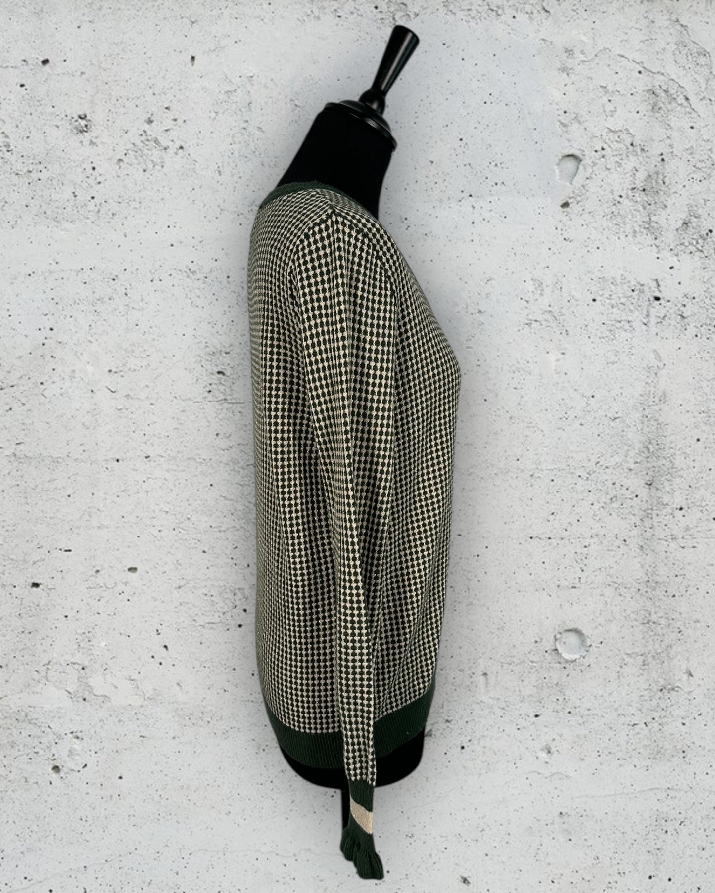 Pull Col V Grace & Mila "Tahini" ( M / 38 / 10 )