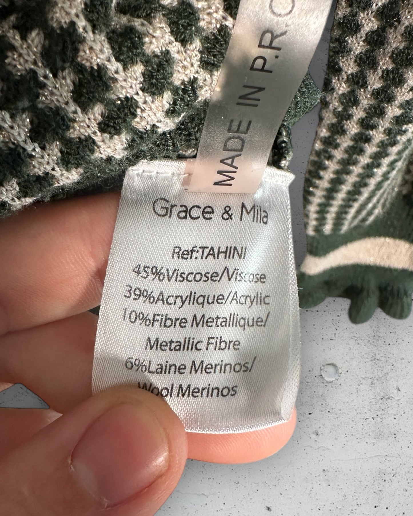 Pull Col V Grace & Mila "Tahini" ( M / 38 / 10 )