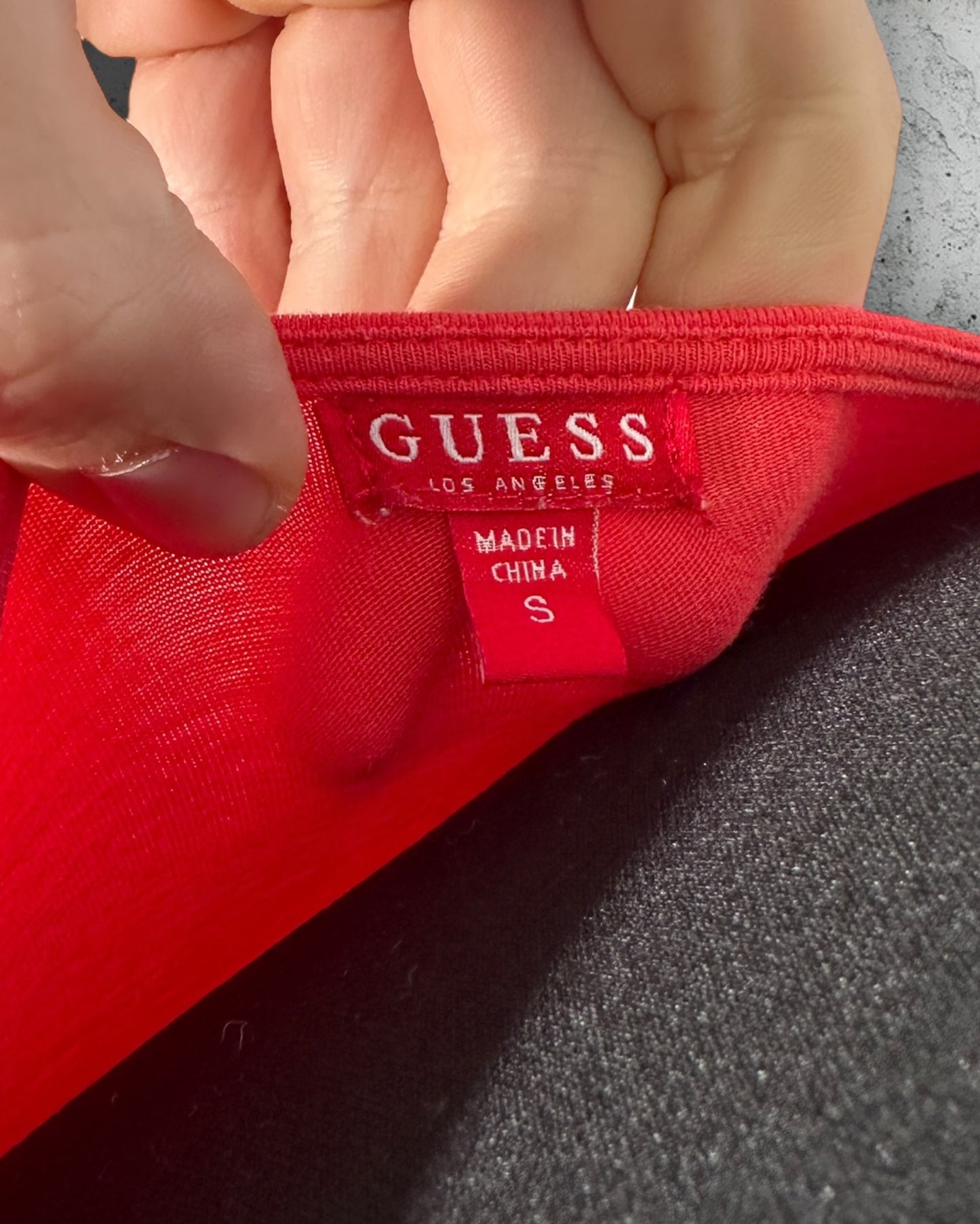 T-Shirt Guess ( S / 36 / 8 )