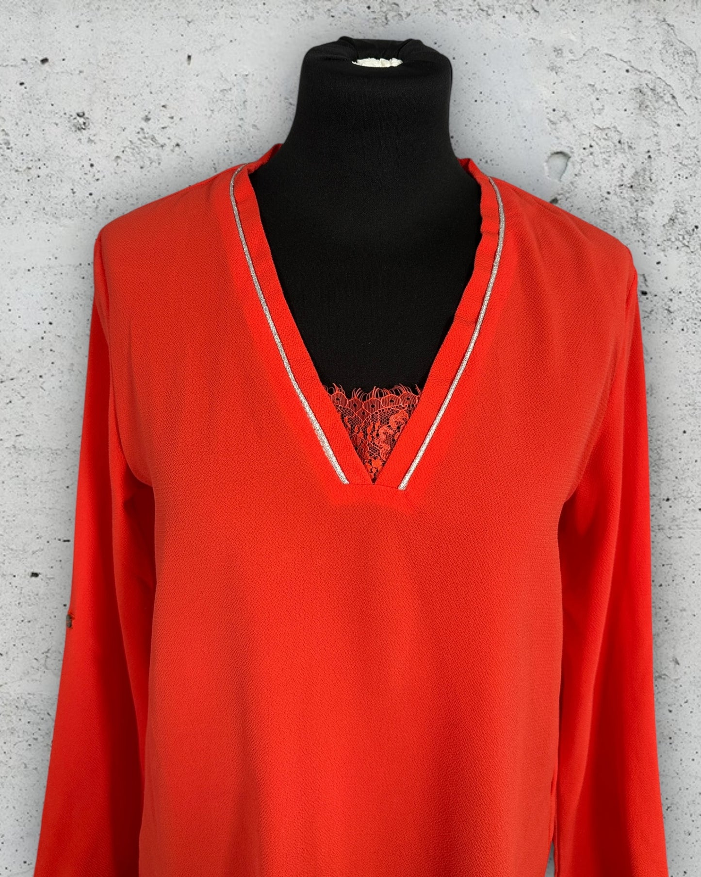 Blouse Peace N'Love ( S / 36 / 8 ) ( M / 38 / 10 )