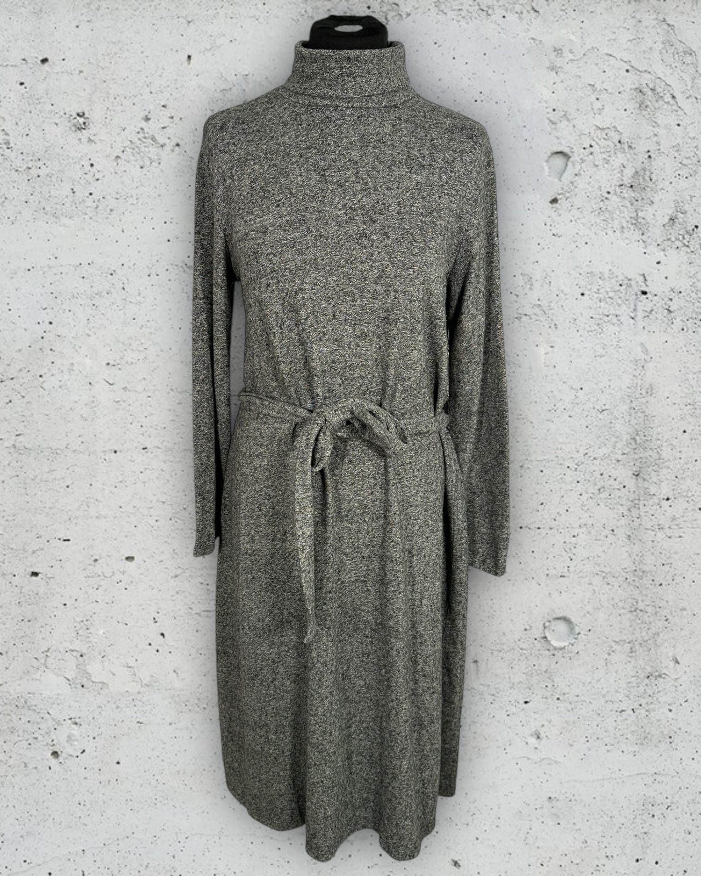 Robe Zara ( L / 40 / 12 )