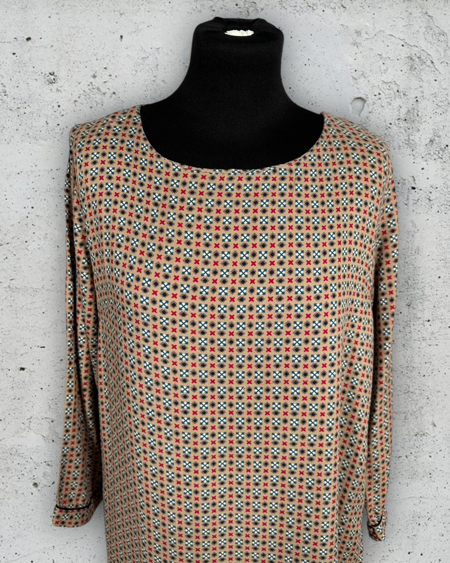 Robe La Petite Etoile ( XL / 42 / 14 )