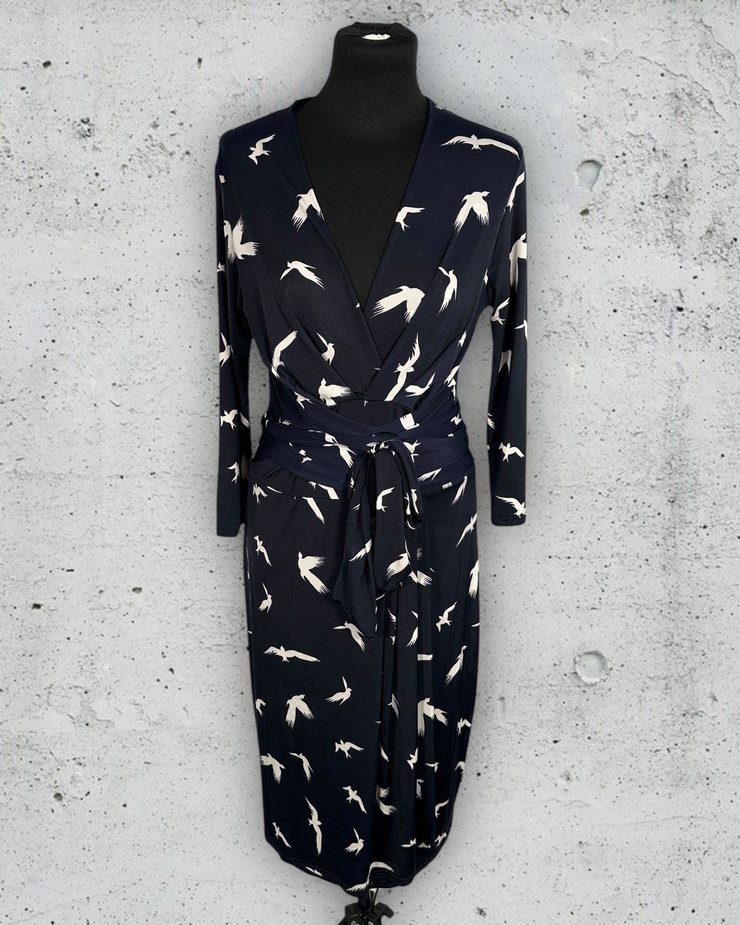 Robe Onjenu ( L / 40 / 12 )