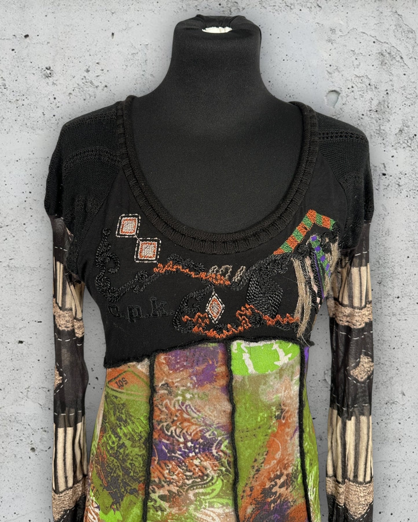 Robe CarlOpik ( M / 38 / 10 )