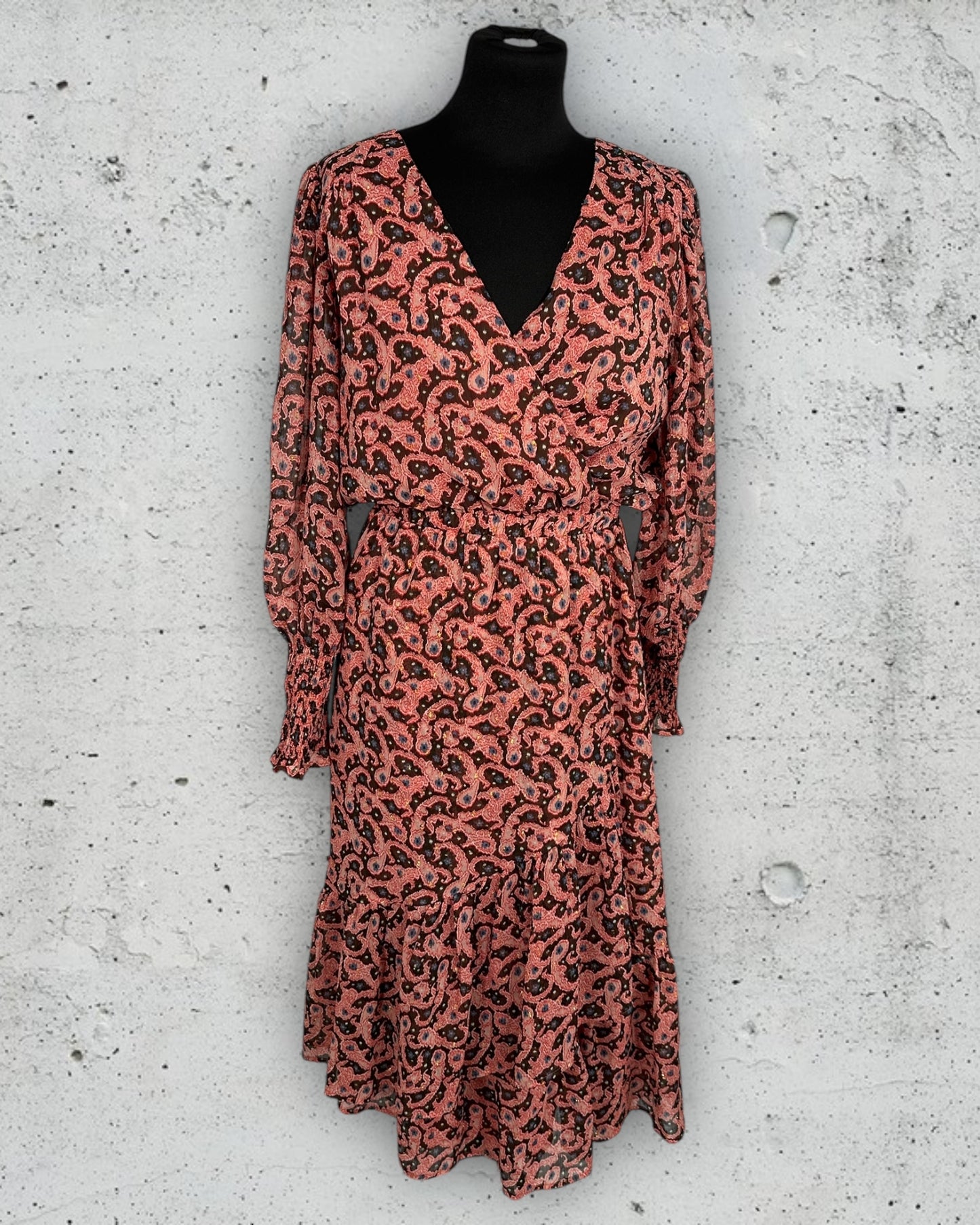 Robe Suncoo "Chalva" ( M / 38 / 10 )