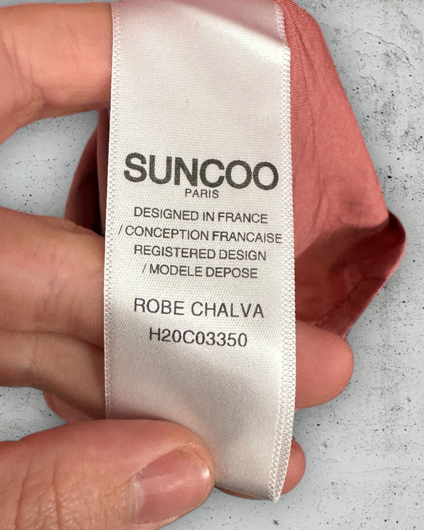 Robe Suncoo "Chalva" ( M / 38 / 10 )