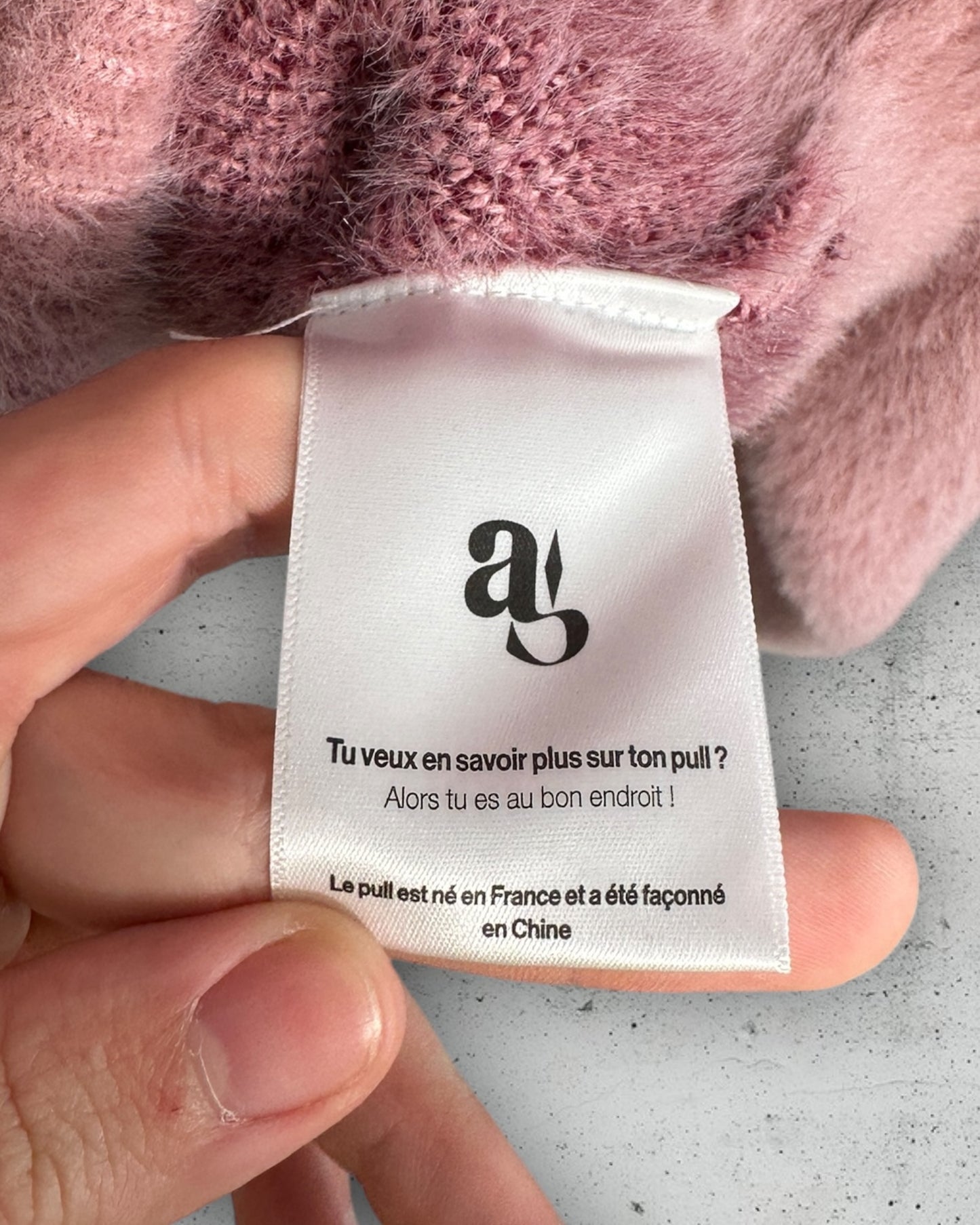 Pull Amoses ( XXL / 44 / 16 )