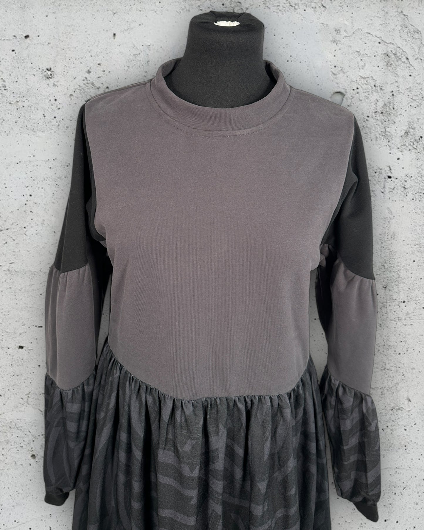 Robe Lili Sidonio ( XS / 34 / 6 )