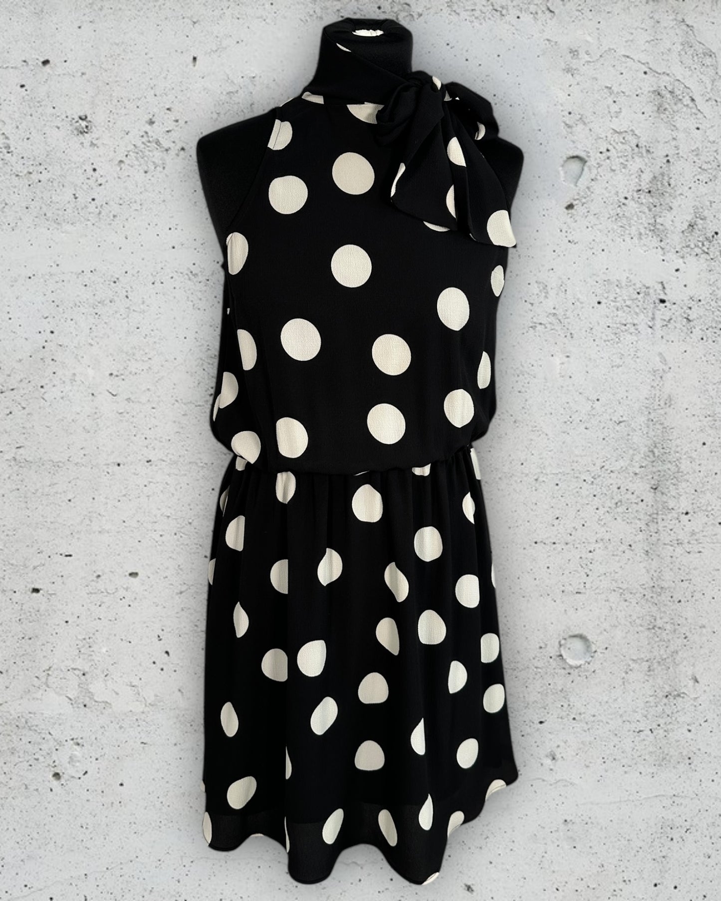 Robe LiuJo ( L / 40 / 12 )