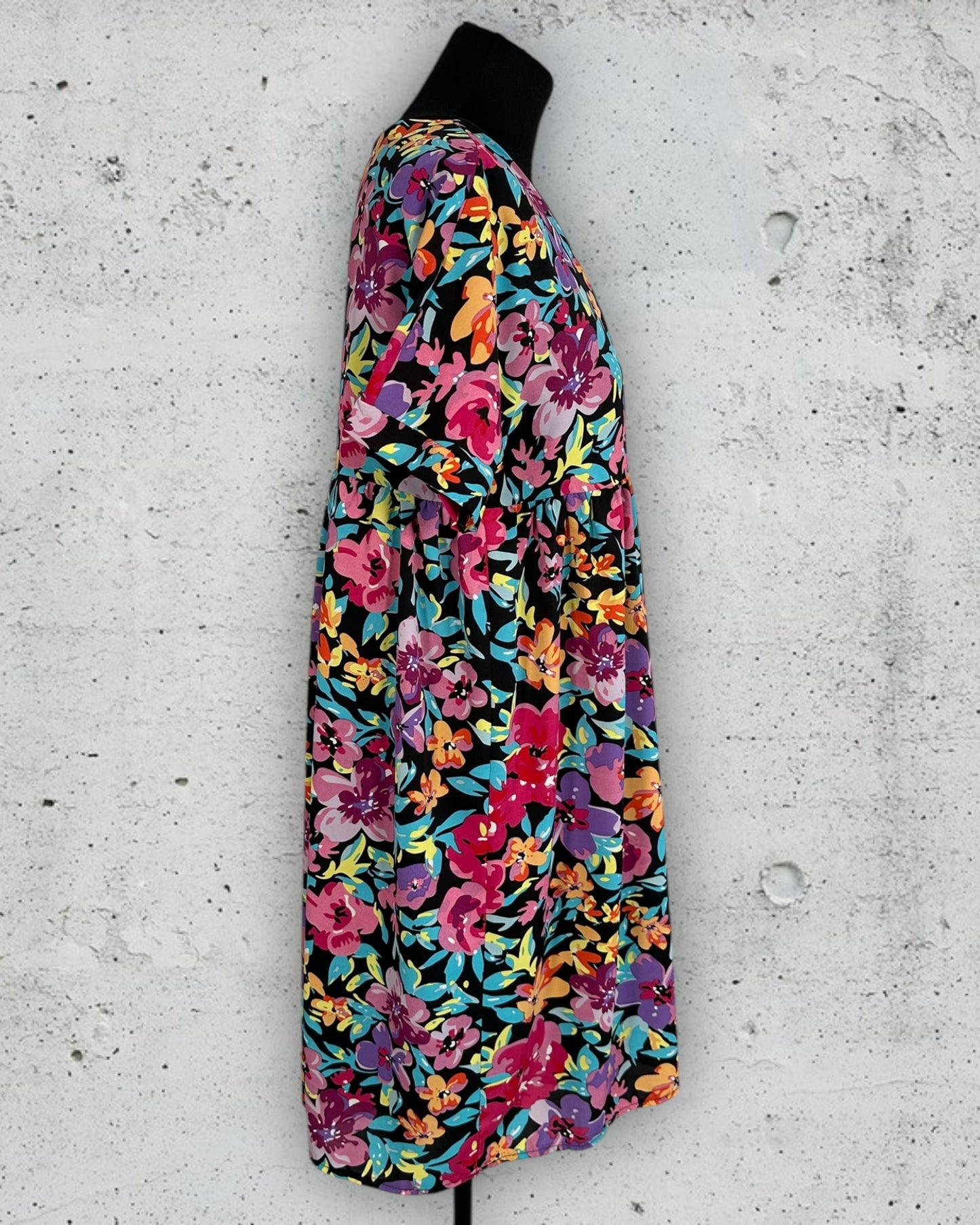 Robe Lilie Rose ( M / 38 / 10 ) ( L / 40 / 12 )