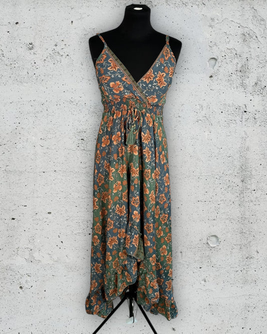 Robe Joyce ( S / 36 / 8 ) ( M / 38 / 10 )