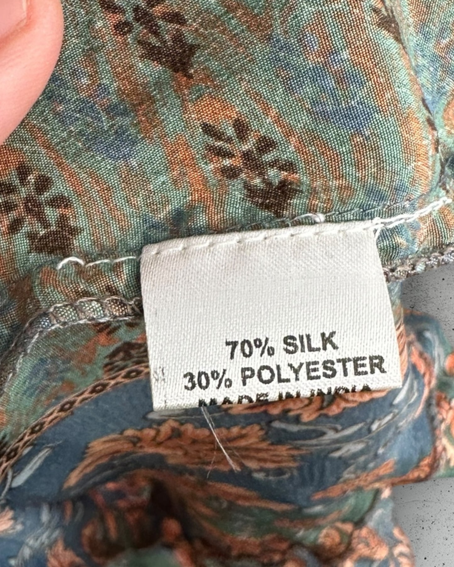 Robe Joyce ( S / 36 / 8 ) ( M / 38 / 10 )