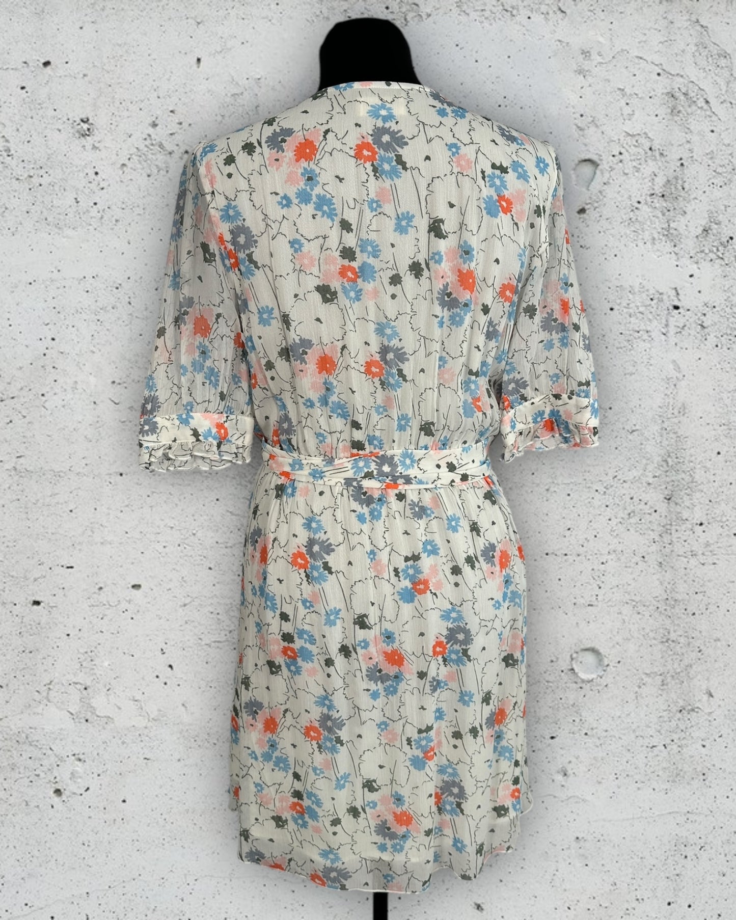 Robe La Brand ( S / 36 / 8 )