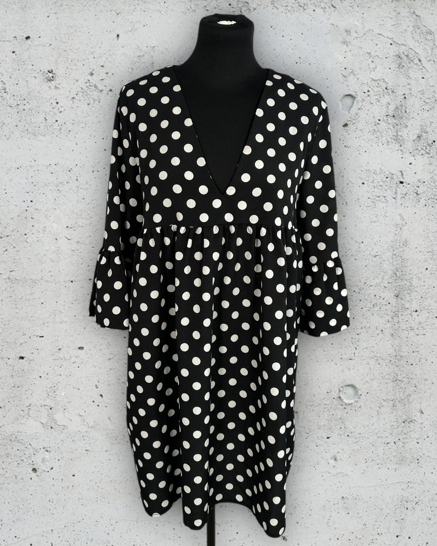 Robe Lilie Rose ( M / 38 / 10 ) ( L / 40 / 12 )