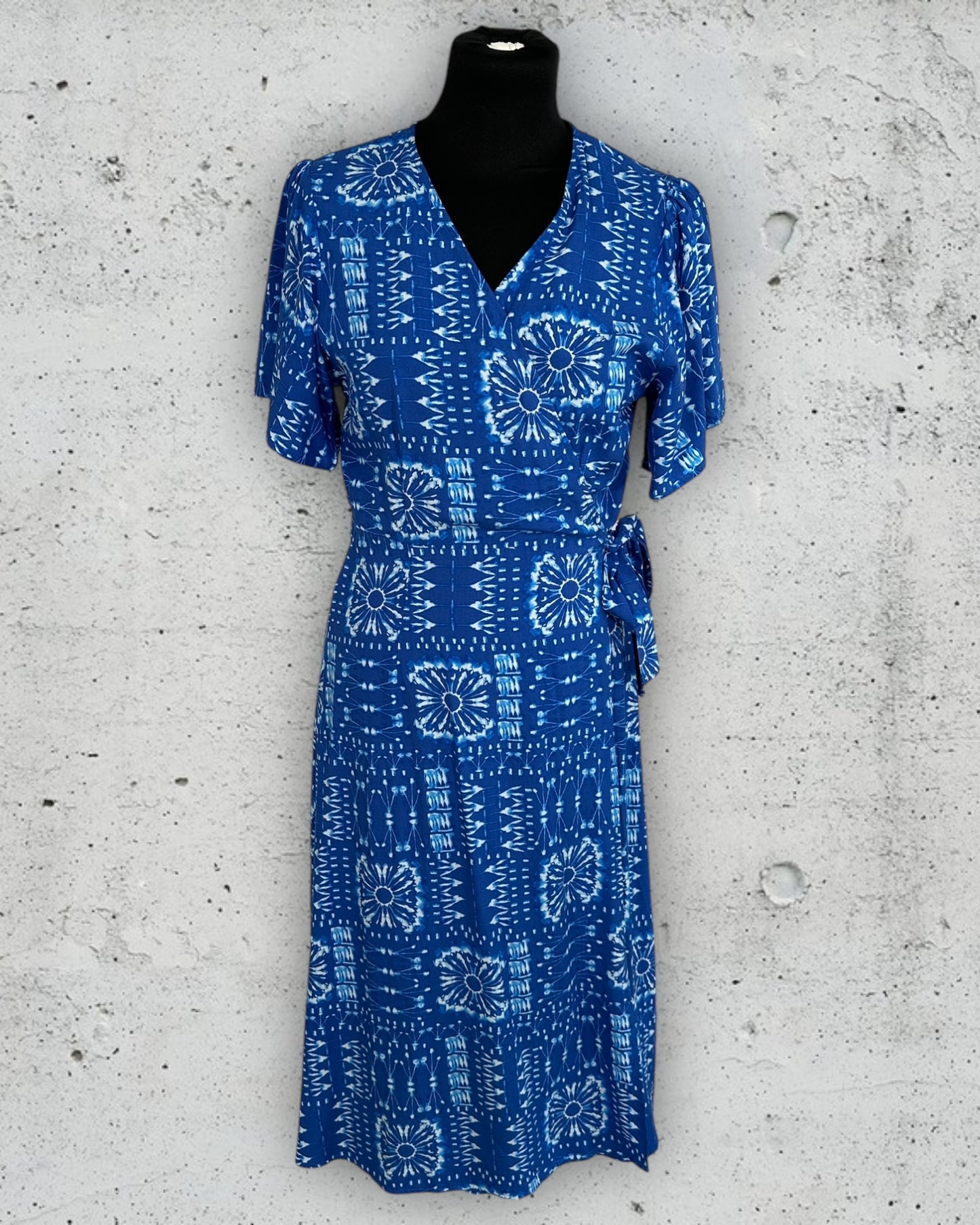 Robe Inspiration Studio ( M / 38 / 10 )