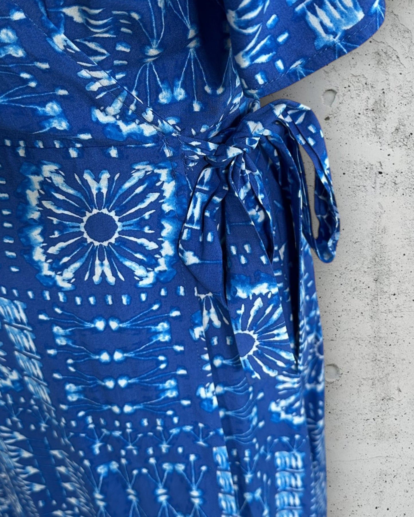 Robe Inspiration Studio ( M / 38 / 10 )