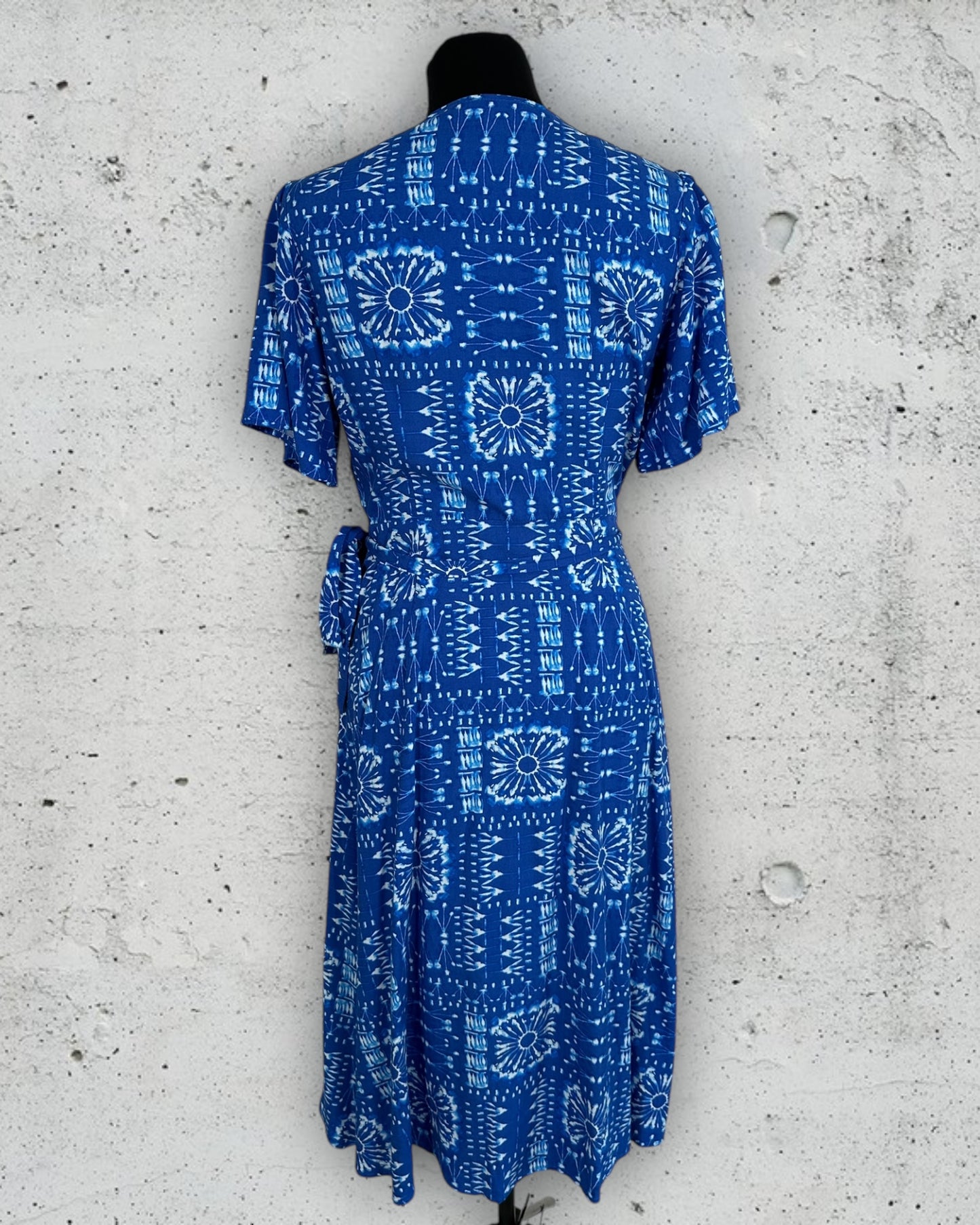 Robe Inspiration Studio ( M / 38 / 10 )