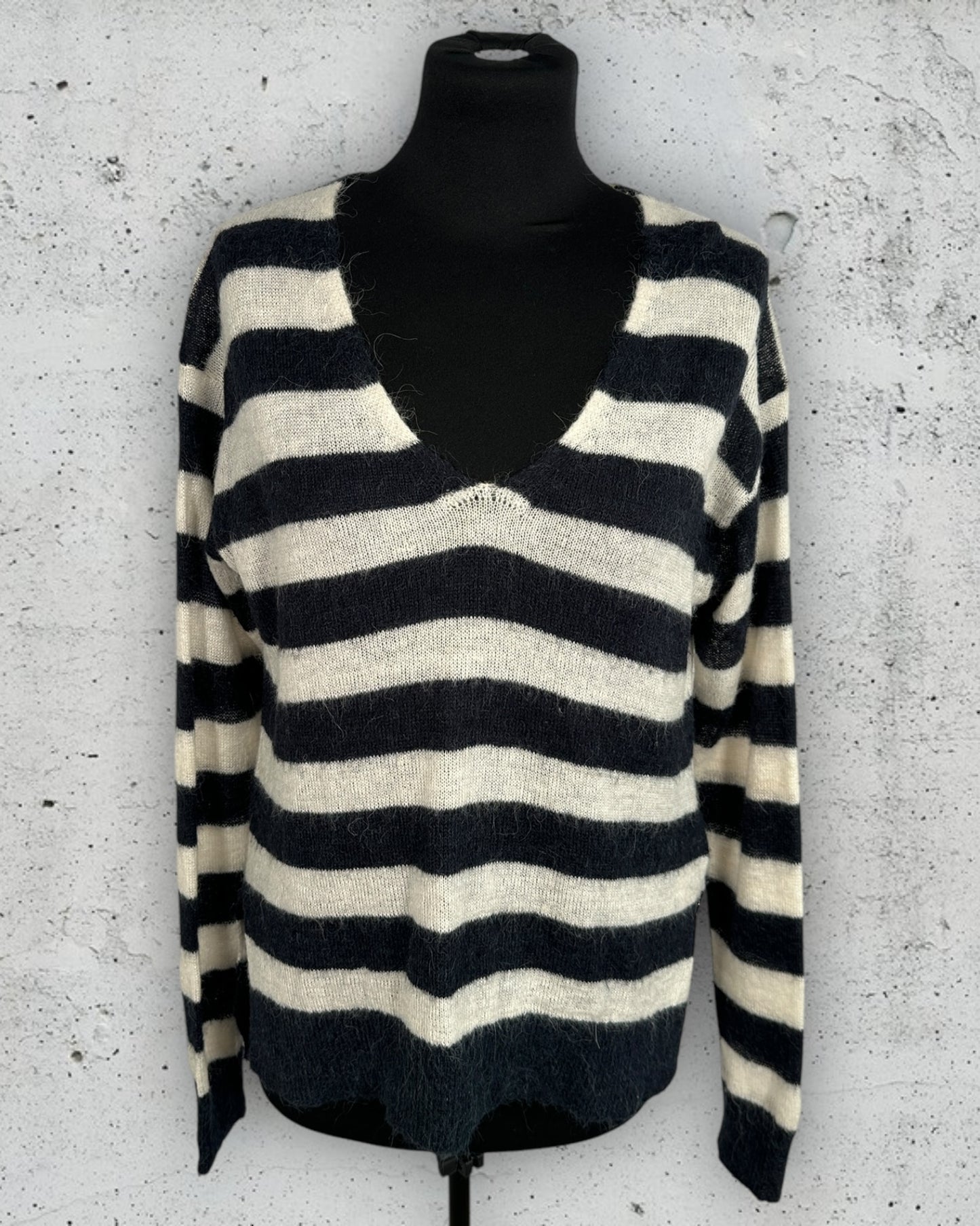 Pull Scotch & Soda ( M / 38 / 10 )