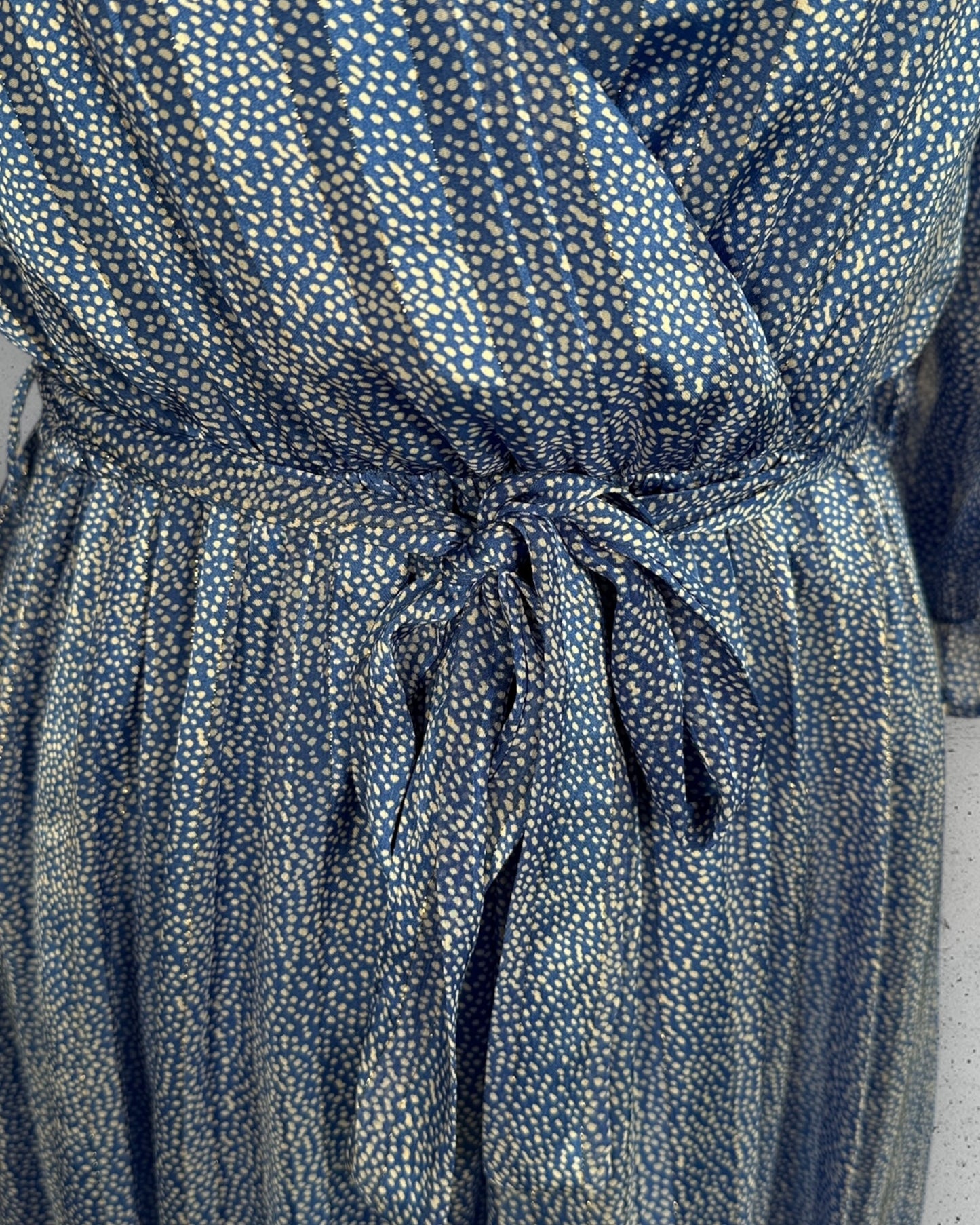 Robe In April 1986 ( S / 36 / 8 ) ( M / 38 / 10 )