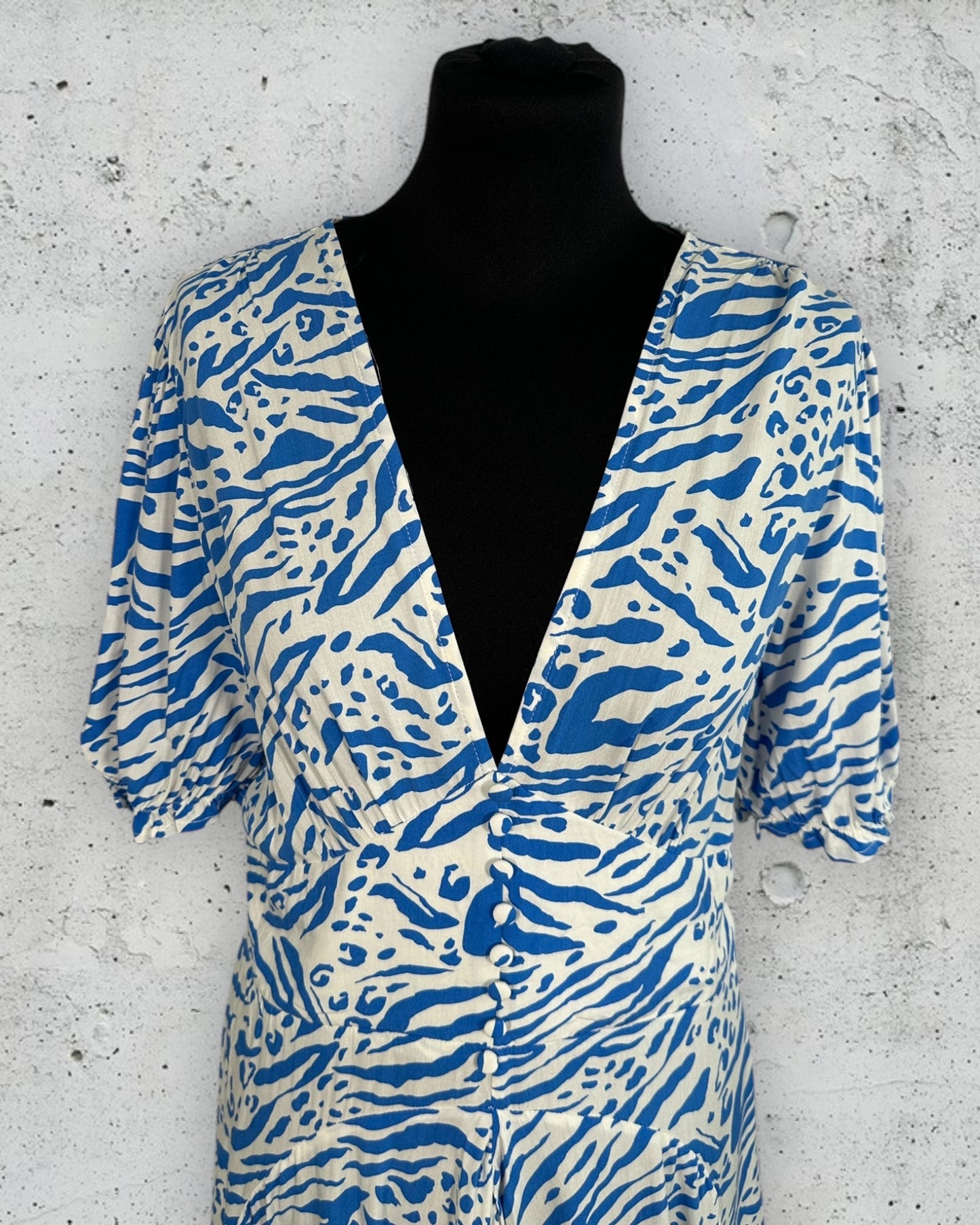 Robe Goa ( L / 40 / 12 )