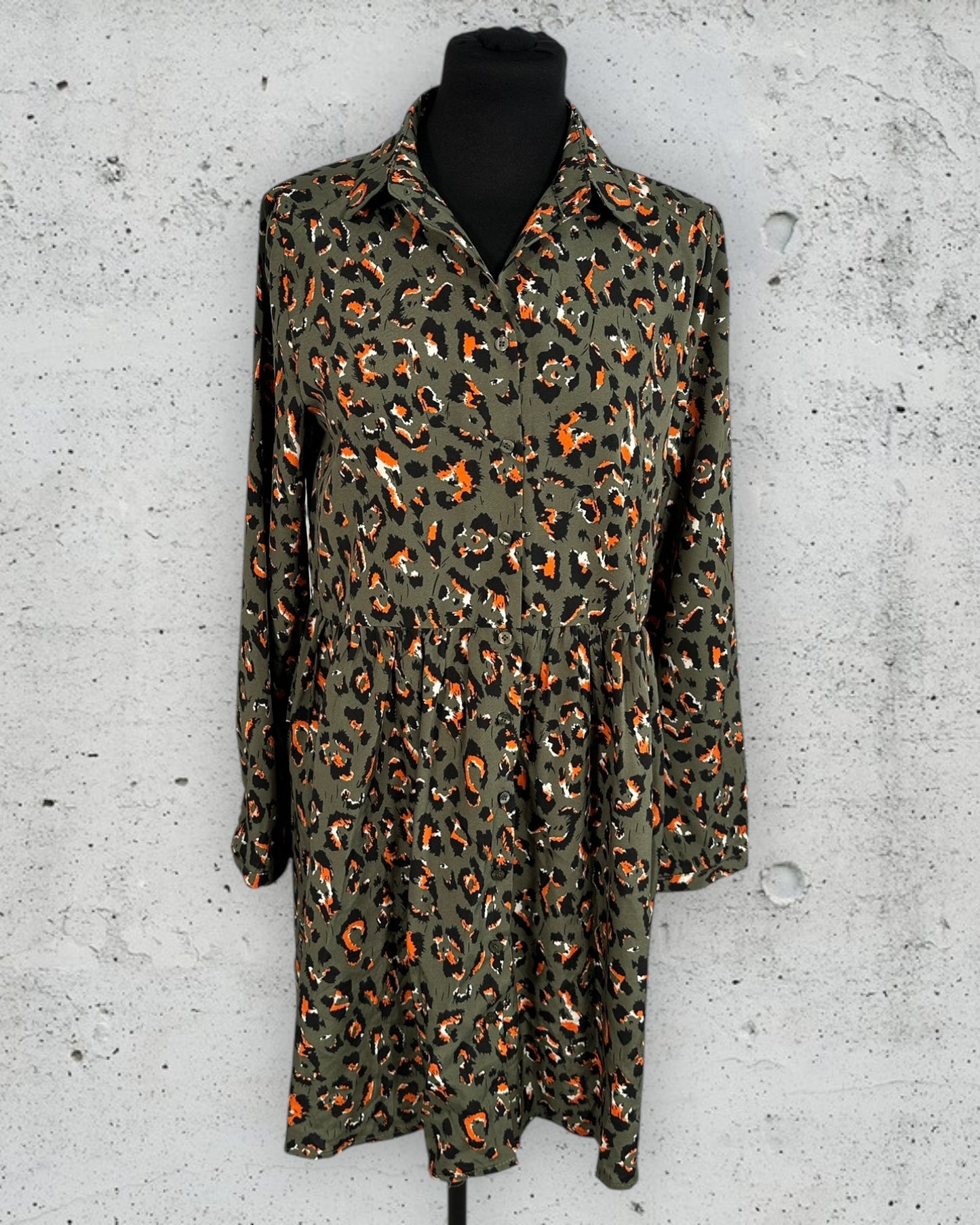 Robe Emma Ella ( S / 36 / 8 ) ( M / 38 / 10 )