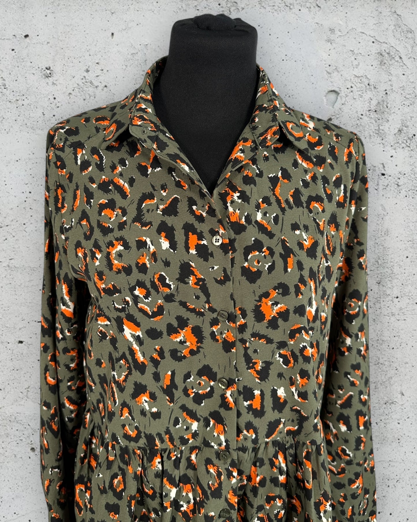 Robe Emma Ella ( S / 36 / 8 ) ( M / 38 / 10 )