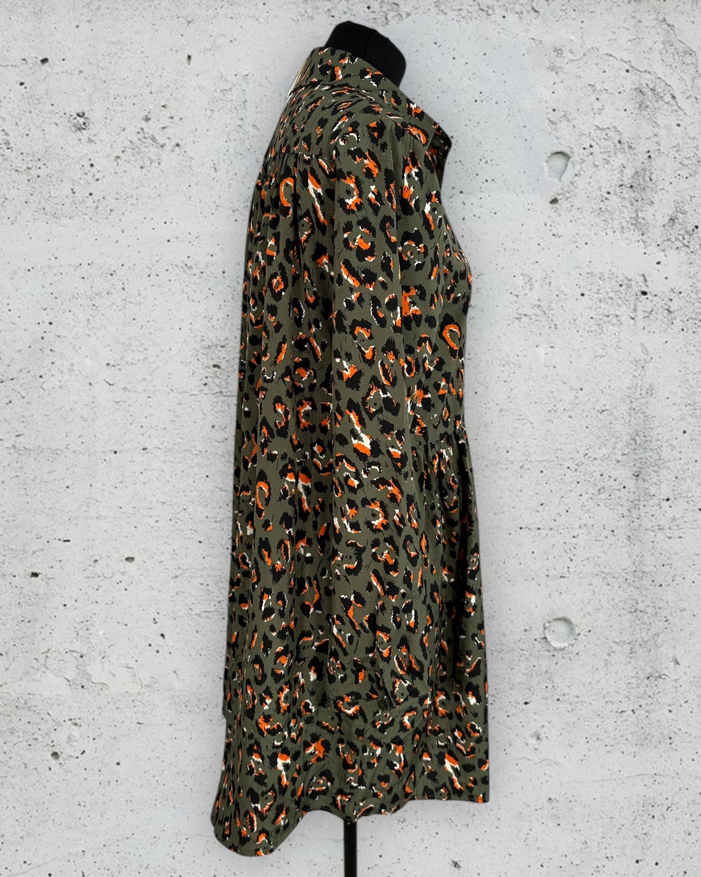 Robe Emma Ella ( S / 36 / 8 ) ( M / 38 / 10 )