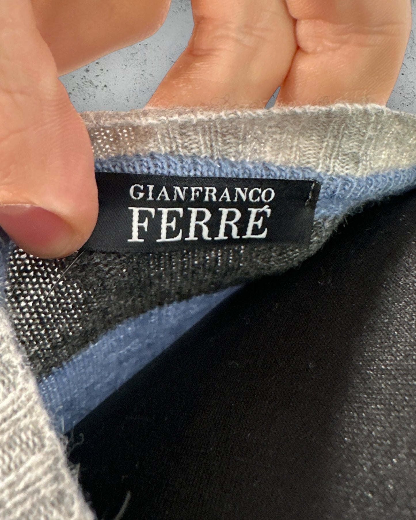 Cardigan Gianfranco Ferré ( S / 36 / 8 )