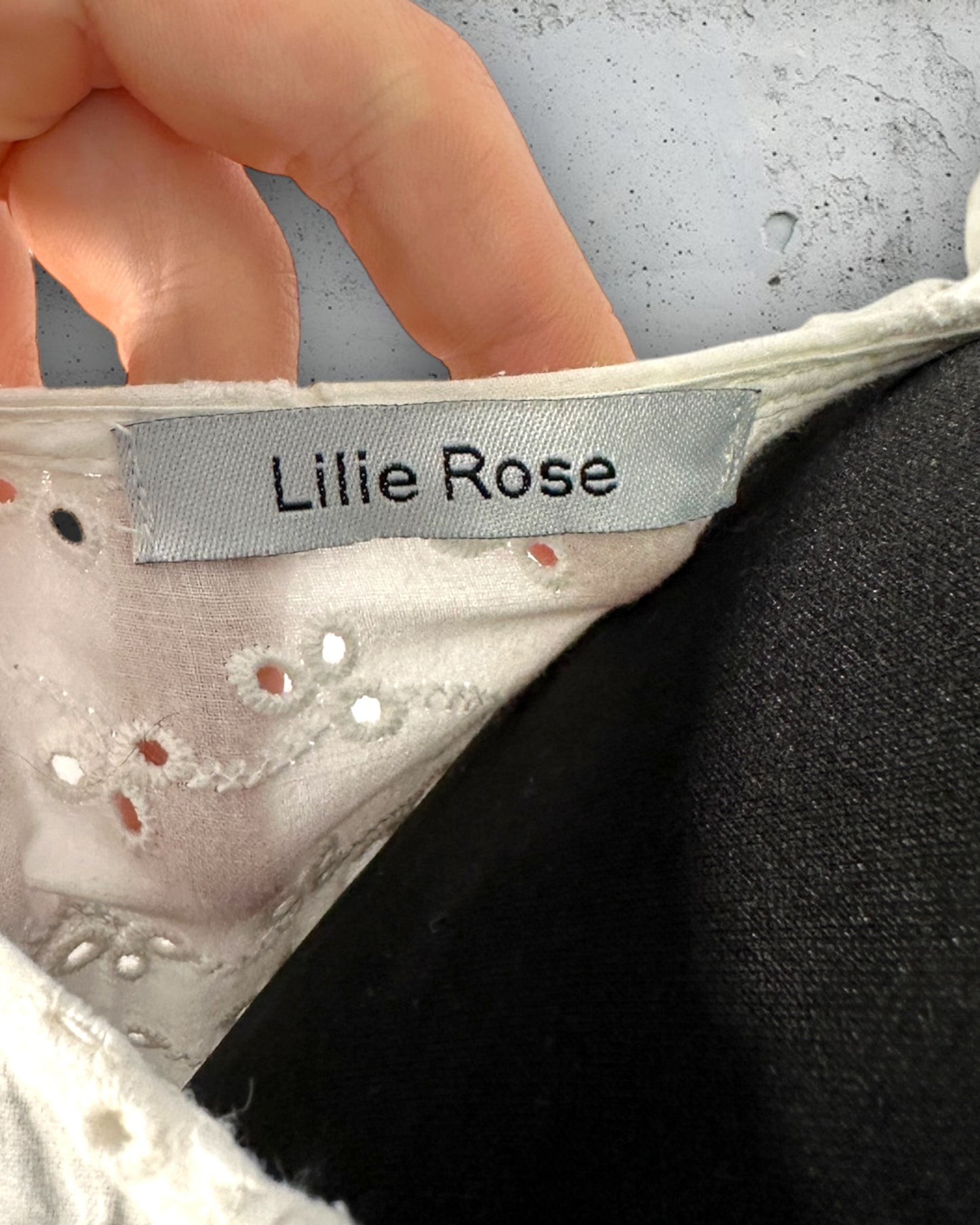 Robe Lilie Rose ( M / 38 / 10 )( L / 40 / 12 )