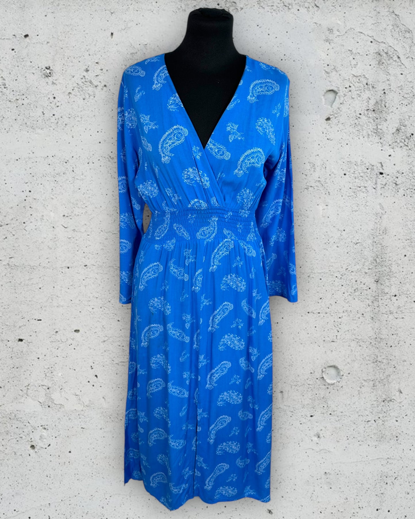 Robe Goa ( M / 38 / 10 )