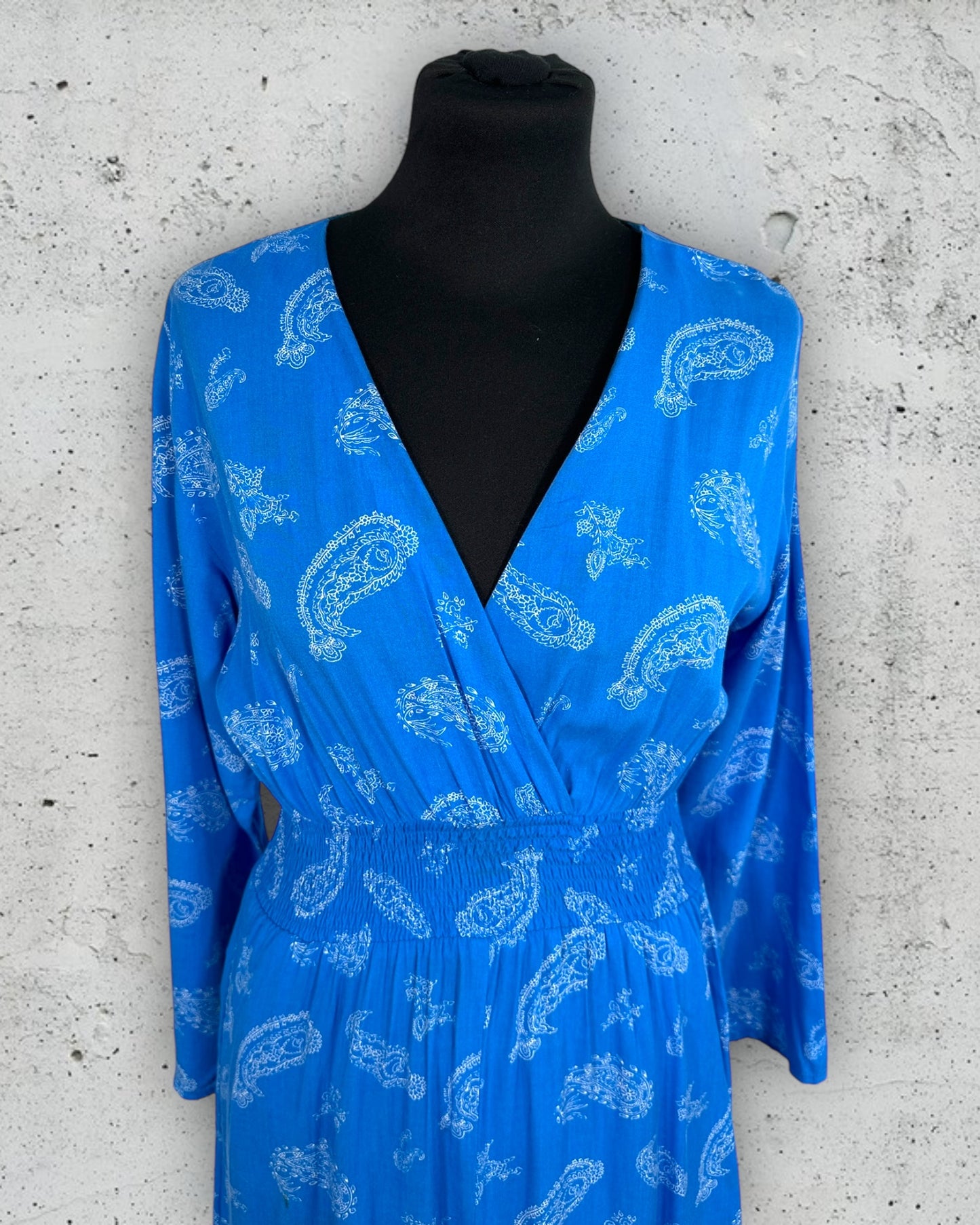 Robe Goa ( M / 38 / 10 )