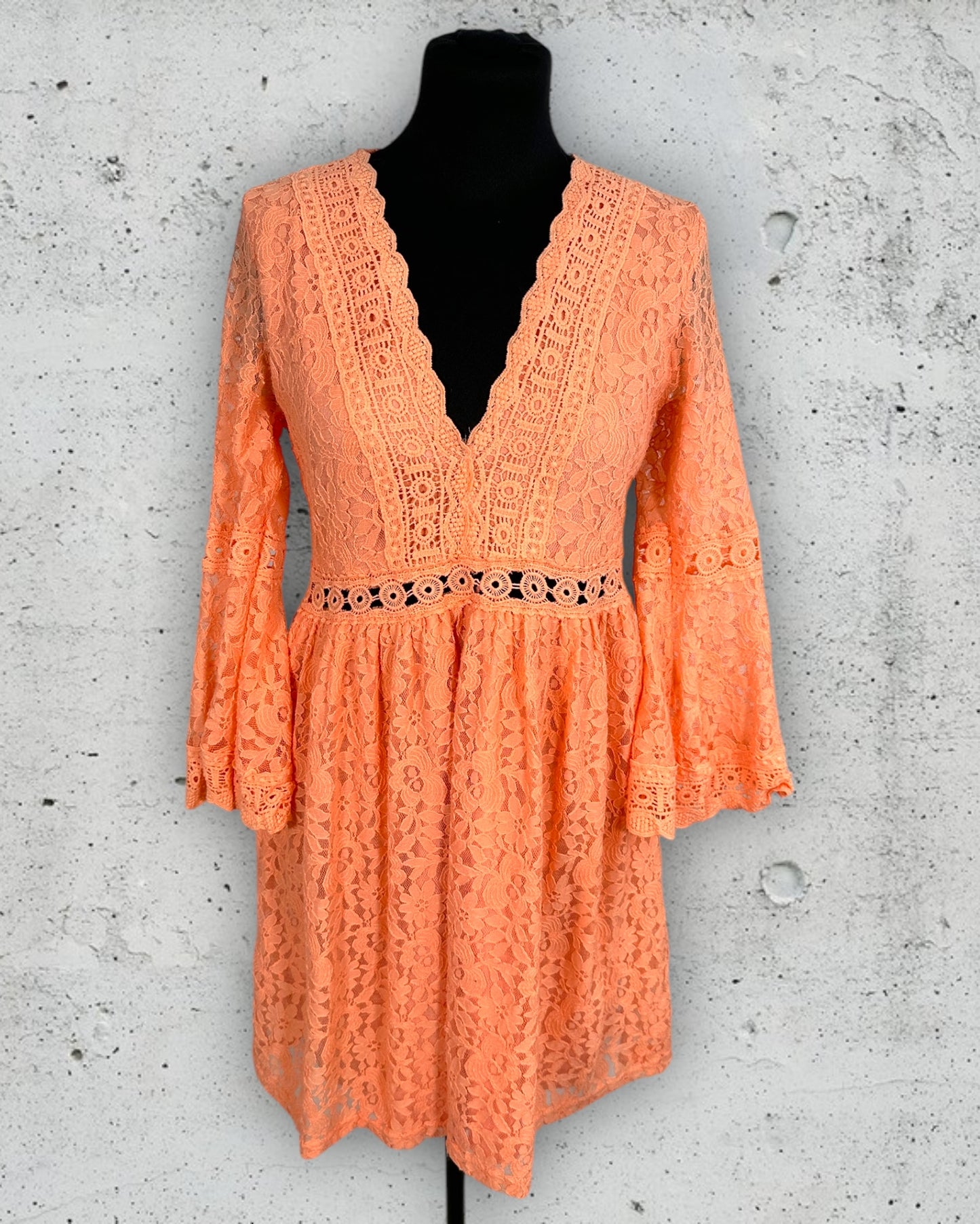 Robe Lilie Rose ( M / 38 / 10 ) ( L / 40 / 12 )