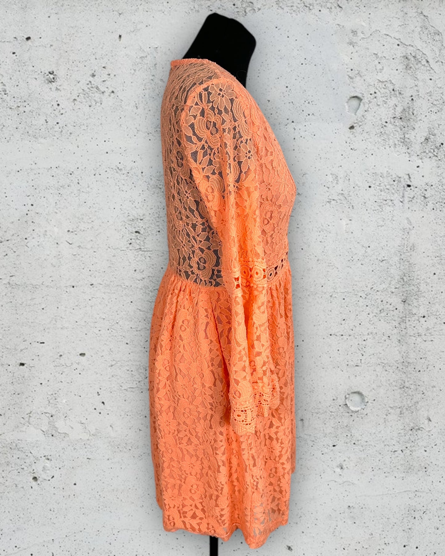 Robe Lilie Rose ( M / 38 / 10 ) ( L / 40 / 12 )