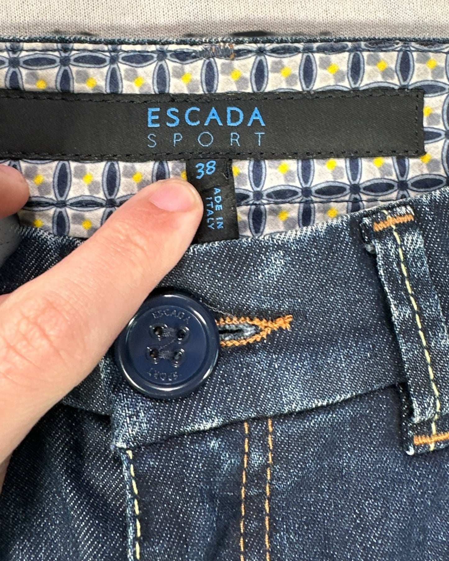 Jean Escada Sport ( S / US 30 / FR 38 )