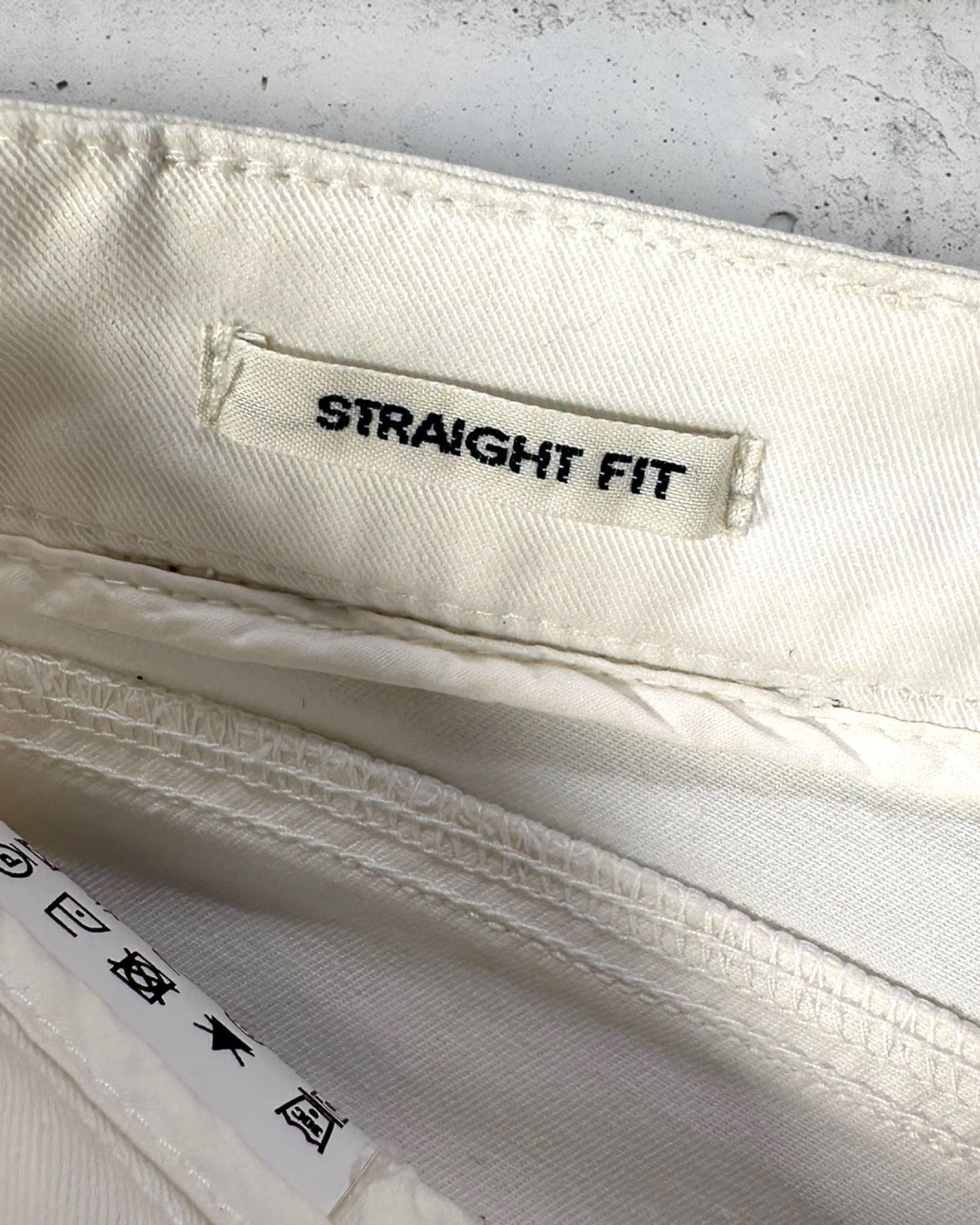 Pantalon Boss Orange "Straight Fit" ( S / US 31 / FR 38-40 )