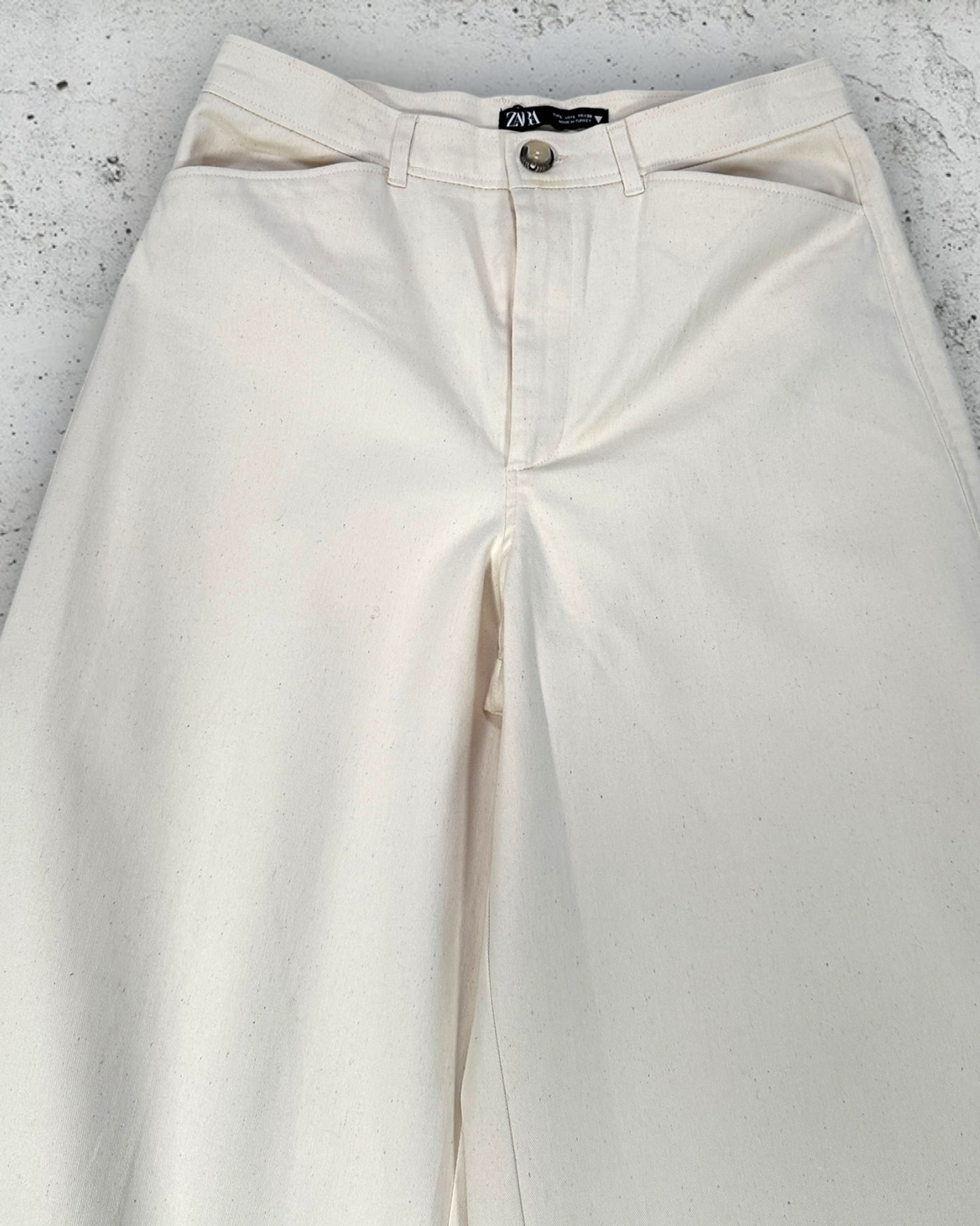 Pantalon Zara ( L / 40 / 12 )